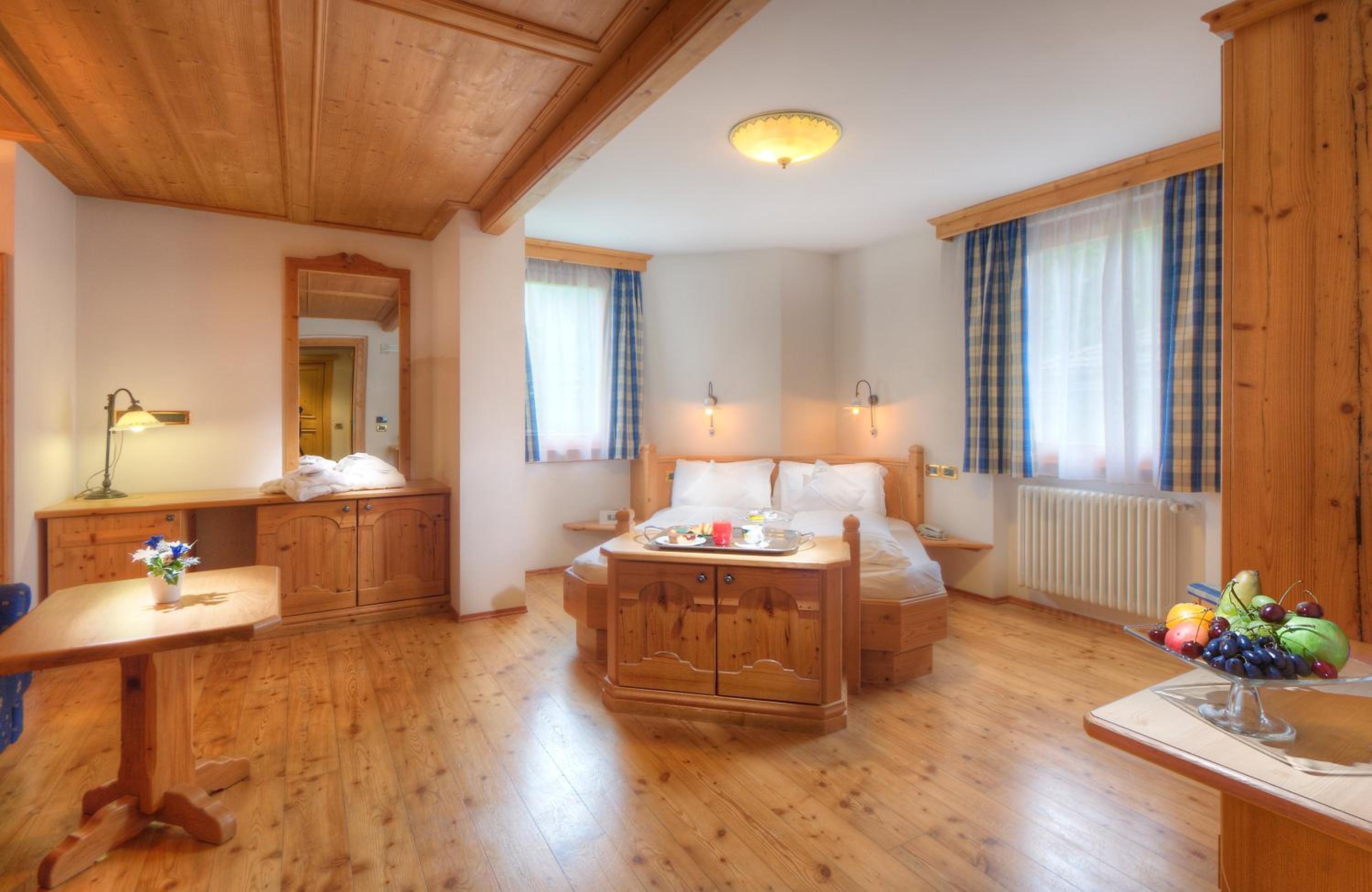 Standard Double Room - Photo 2
