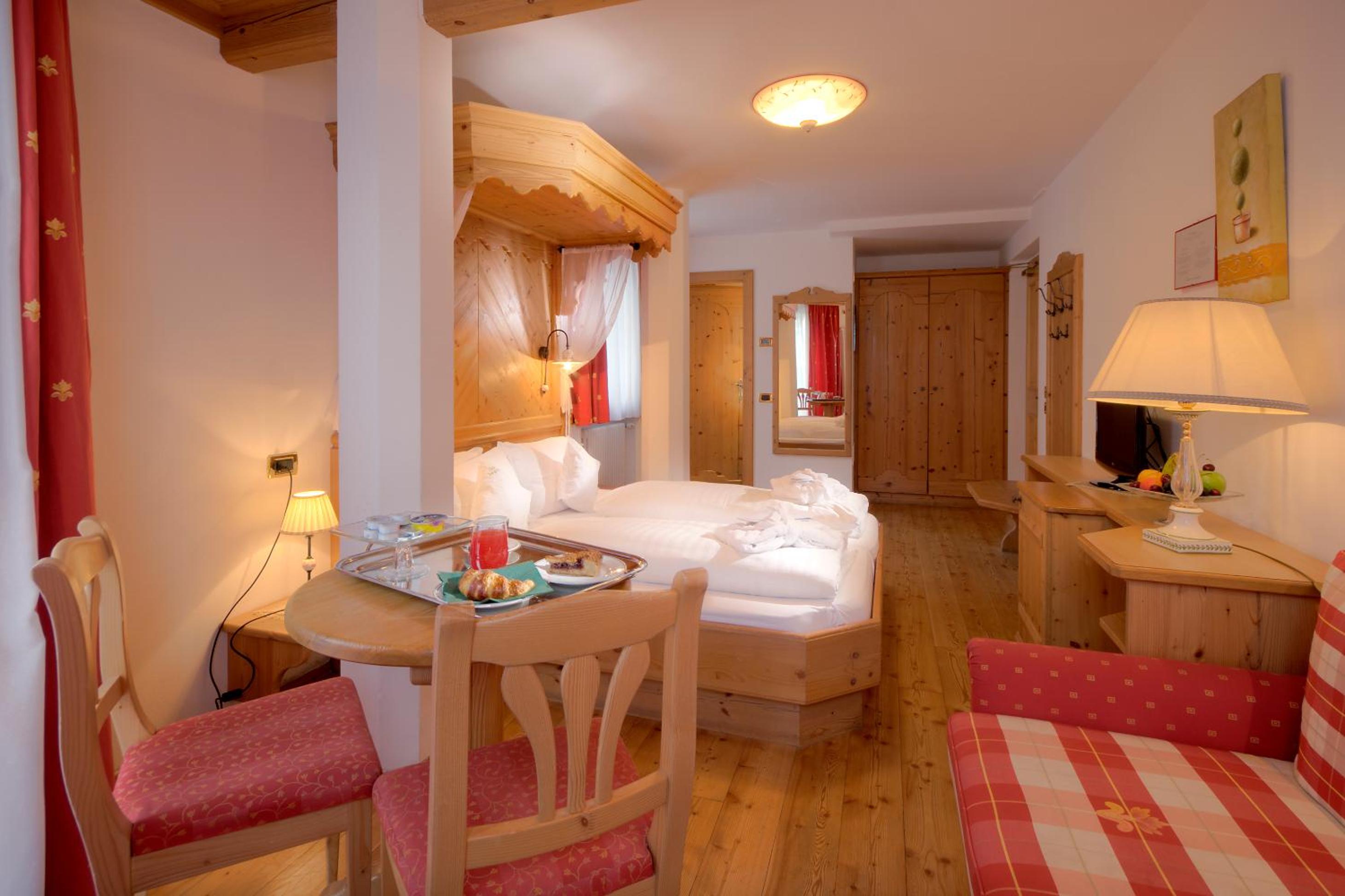 Standard Double Room - Photo 1