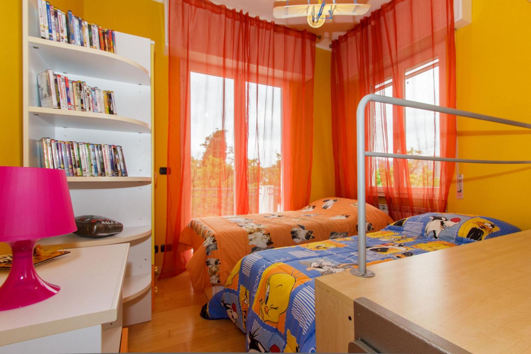Villa photo 2