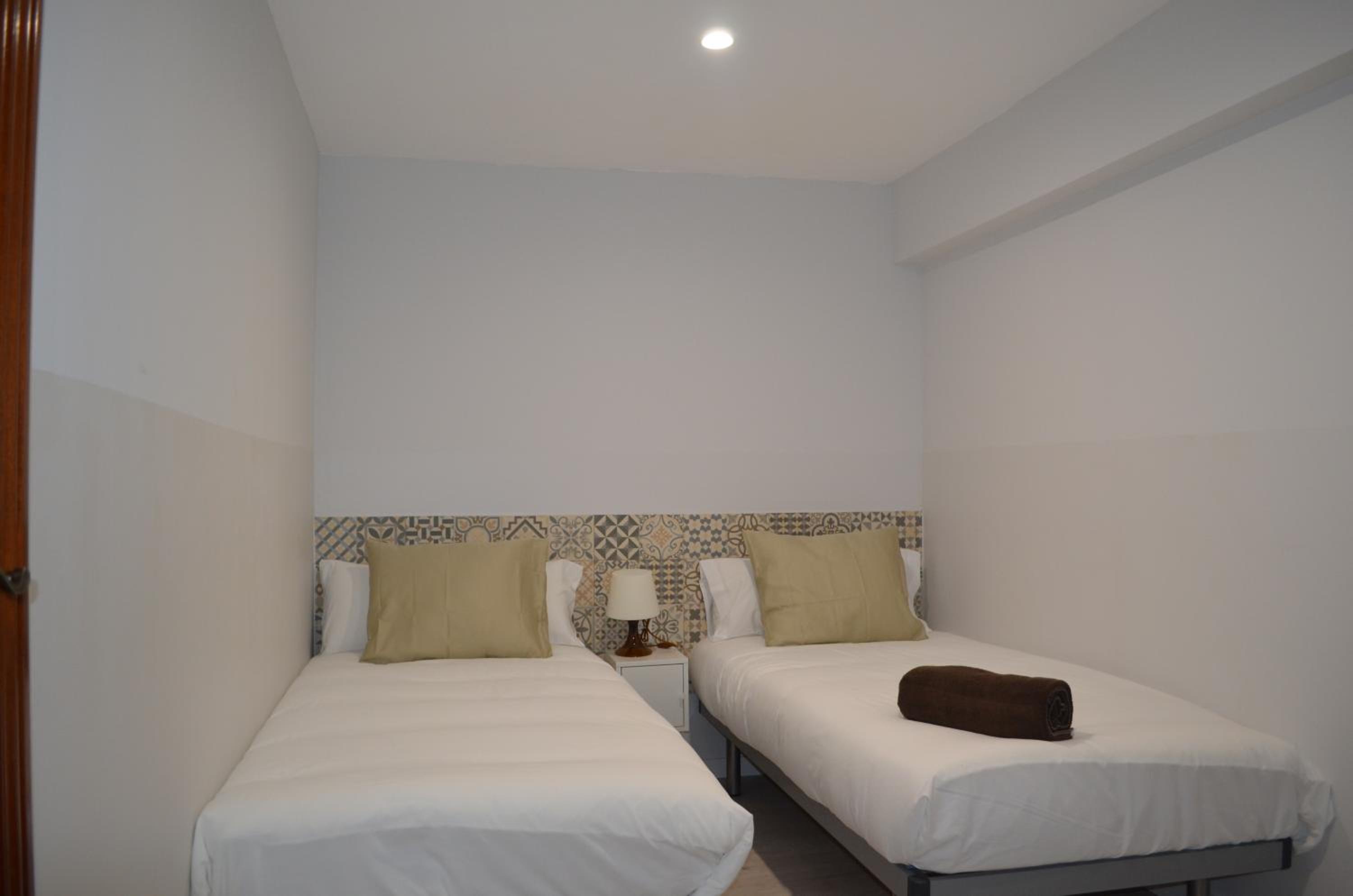 Apartment - Ground Floor photo 2