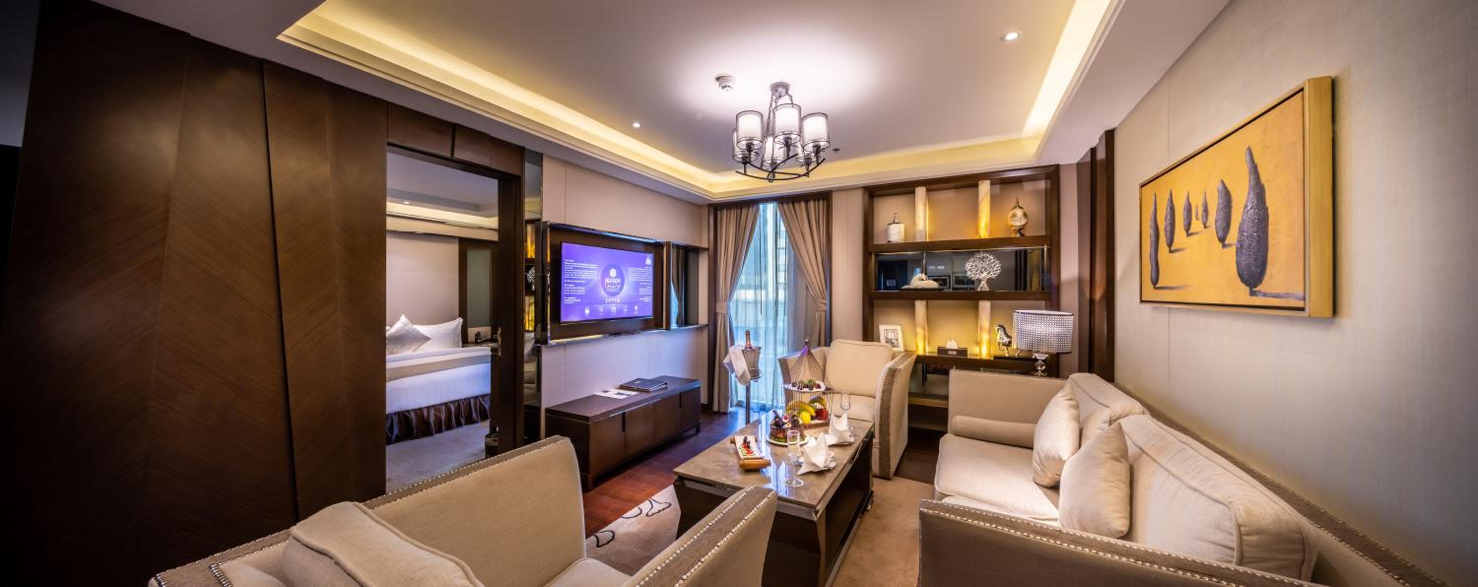 Superior Suite - Photo 2