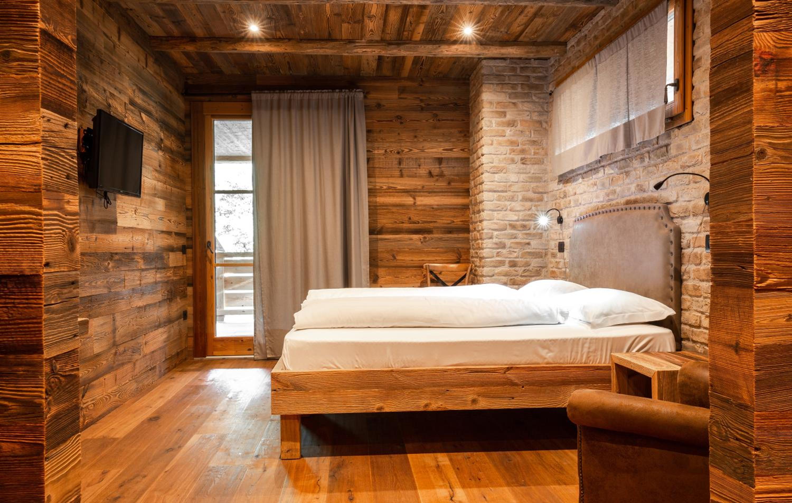 Double Room - Photo 4