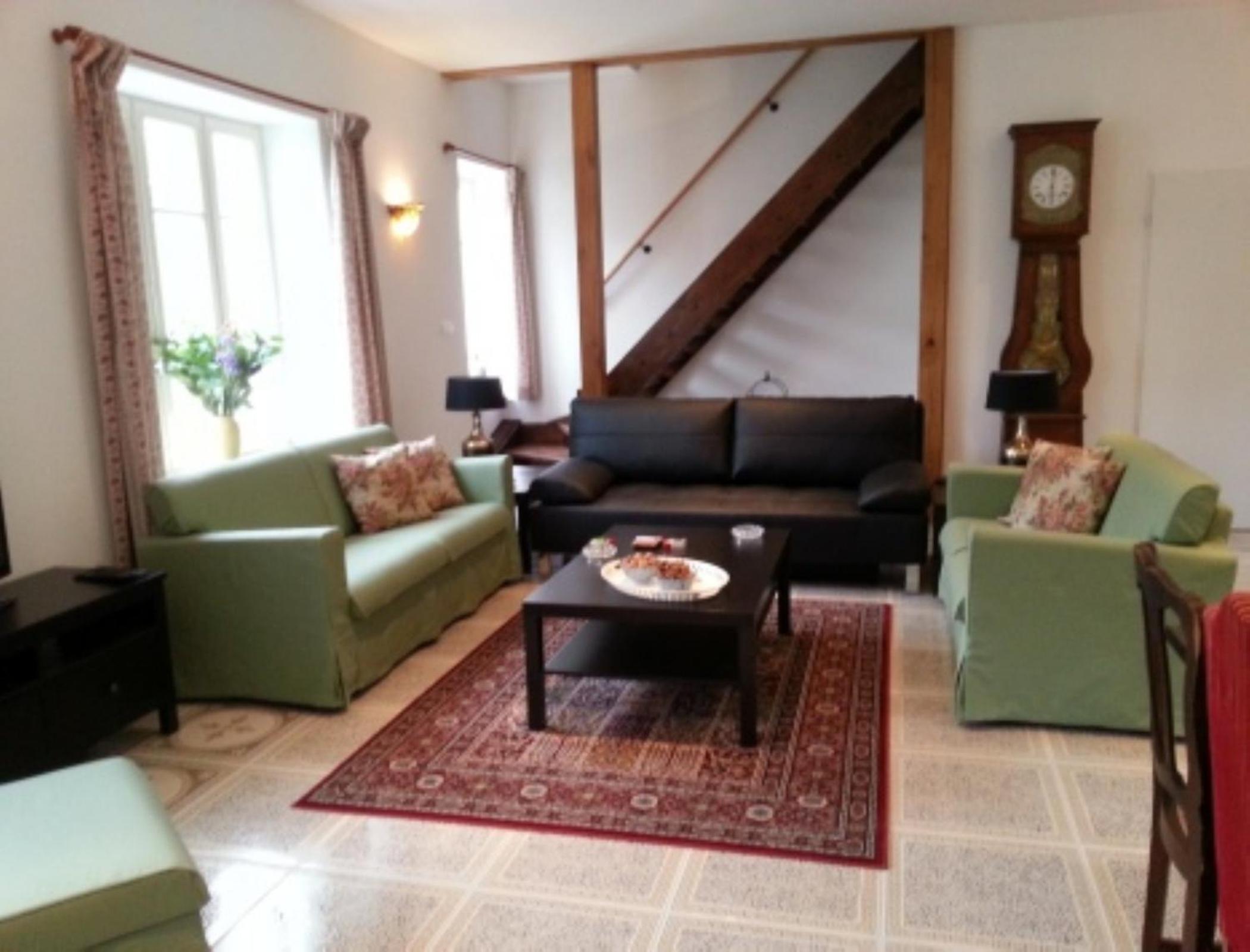Three-Bedroom House (10 Adults) photo 3