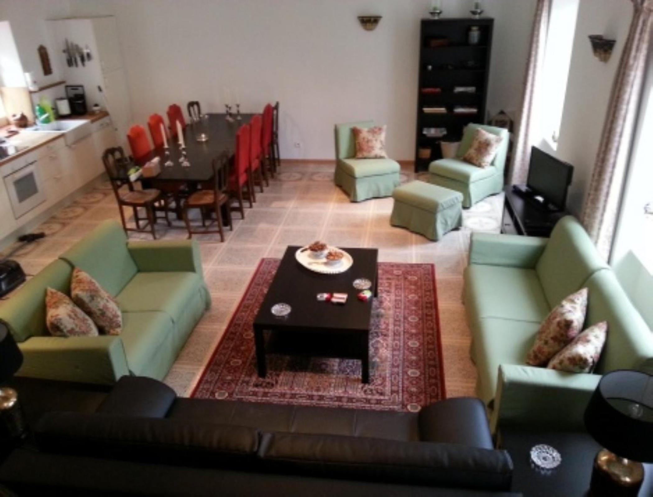 Three-Bedroom House (10 Adults) photo 2
