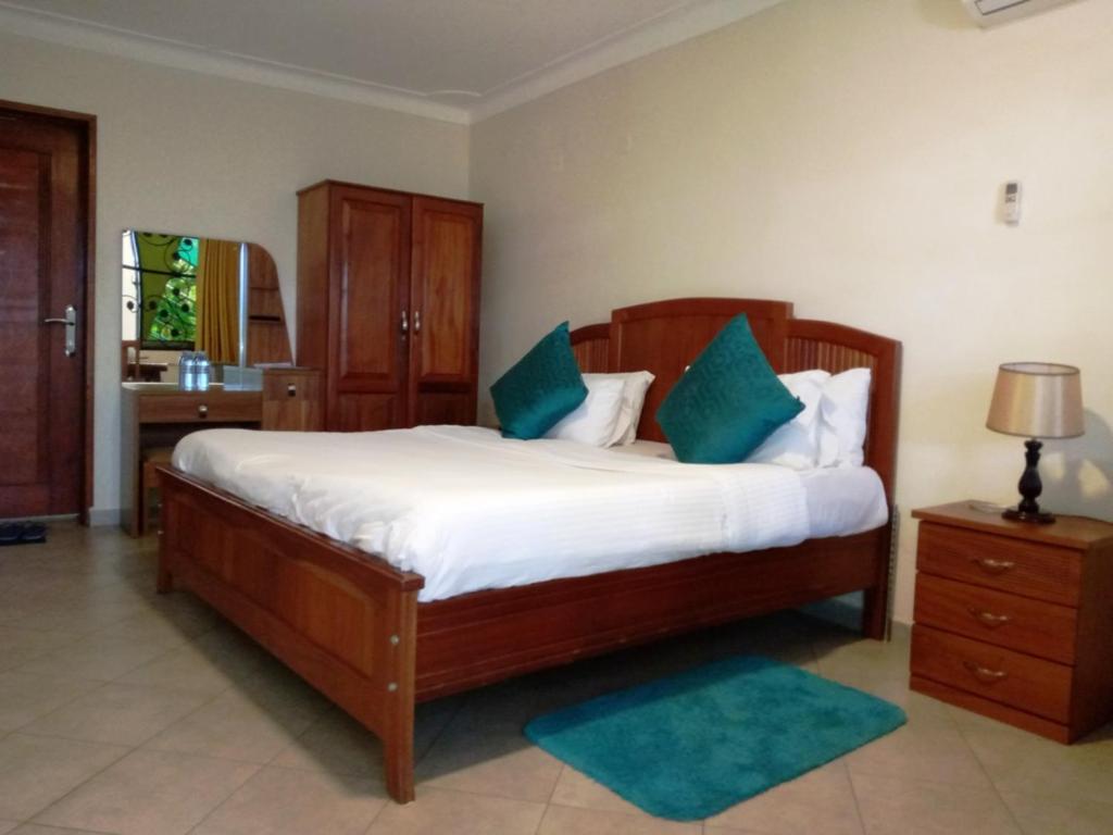 Double Room with Spa Bath