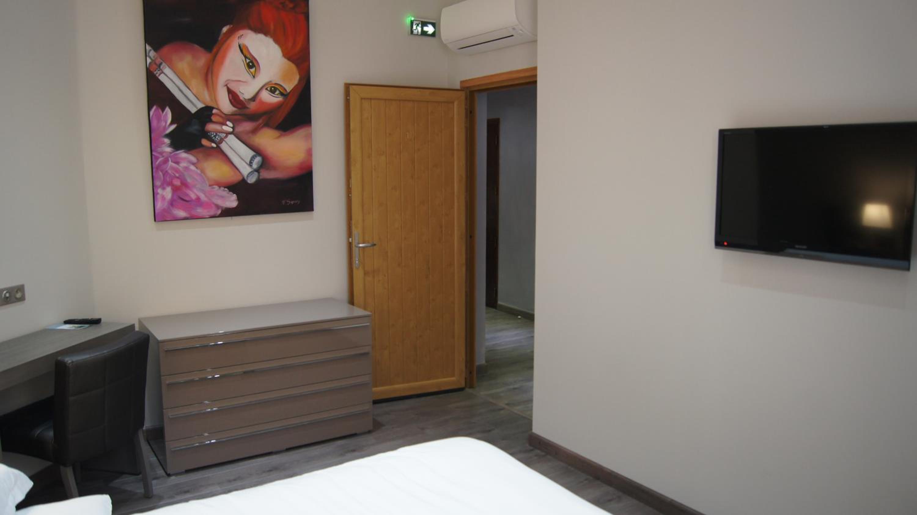 Double Room - Photo 4