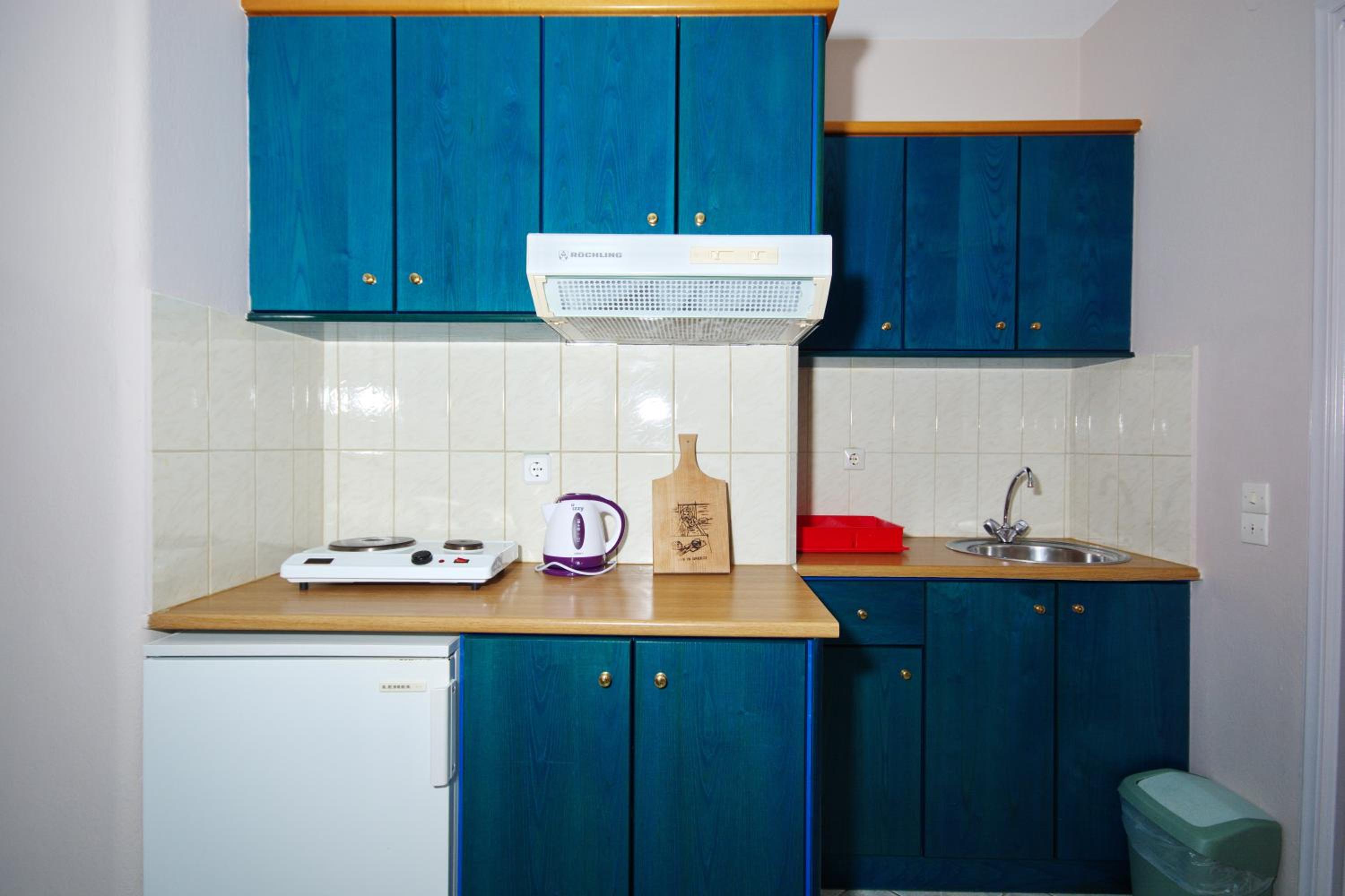 Studio Apartment photo 2