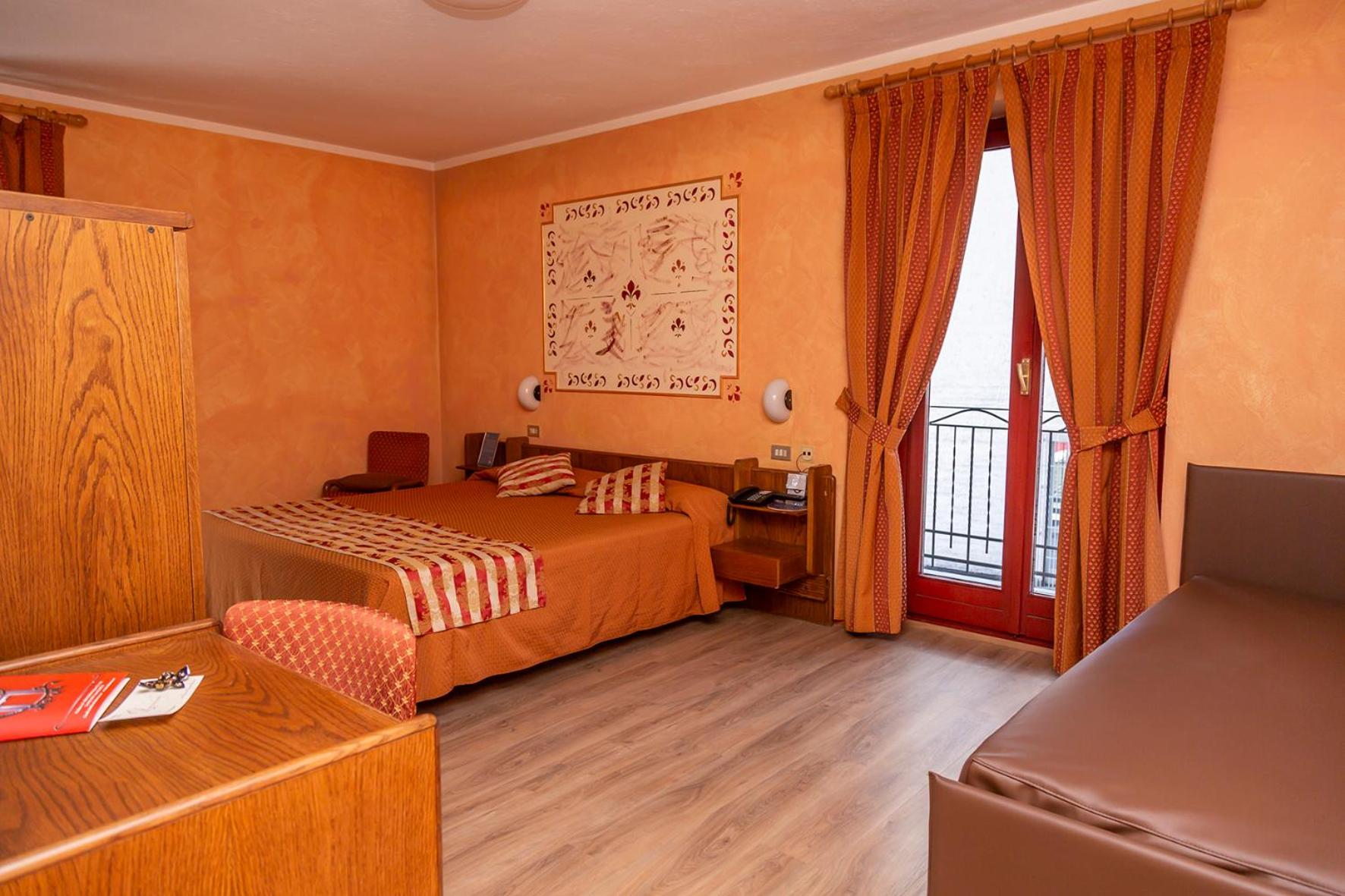 Triple Room photo 1