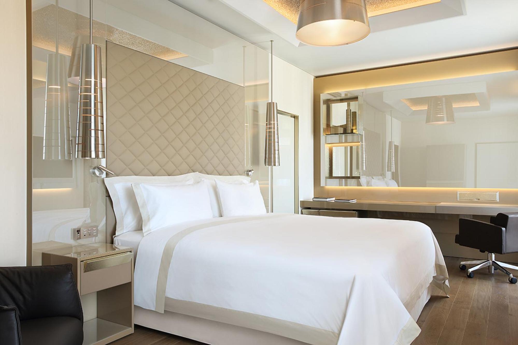 Excelsior Room