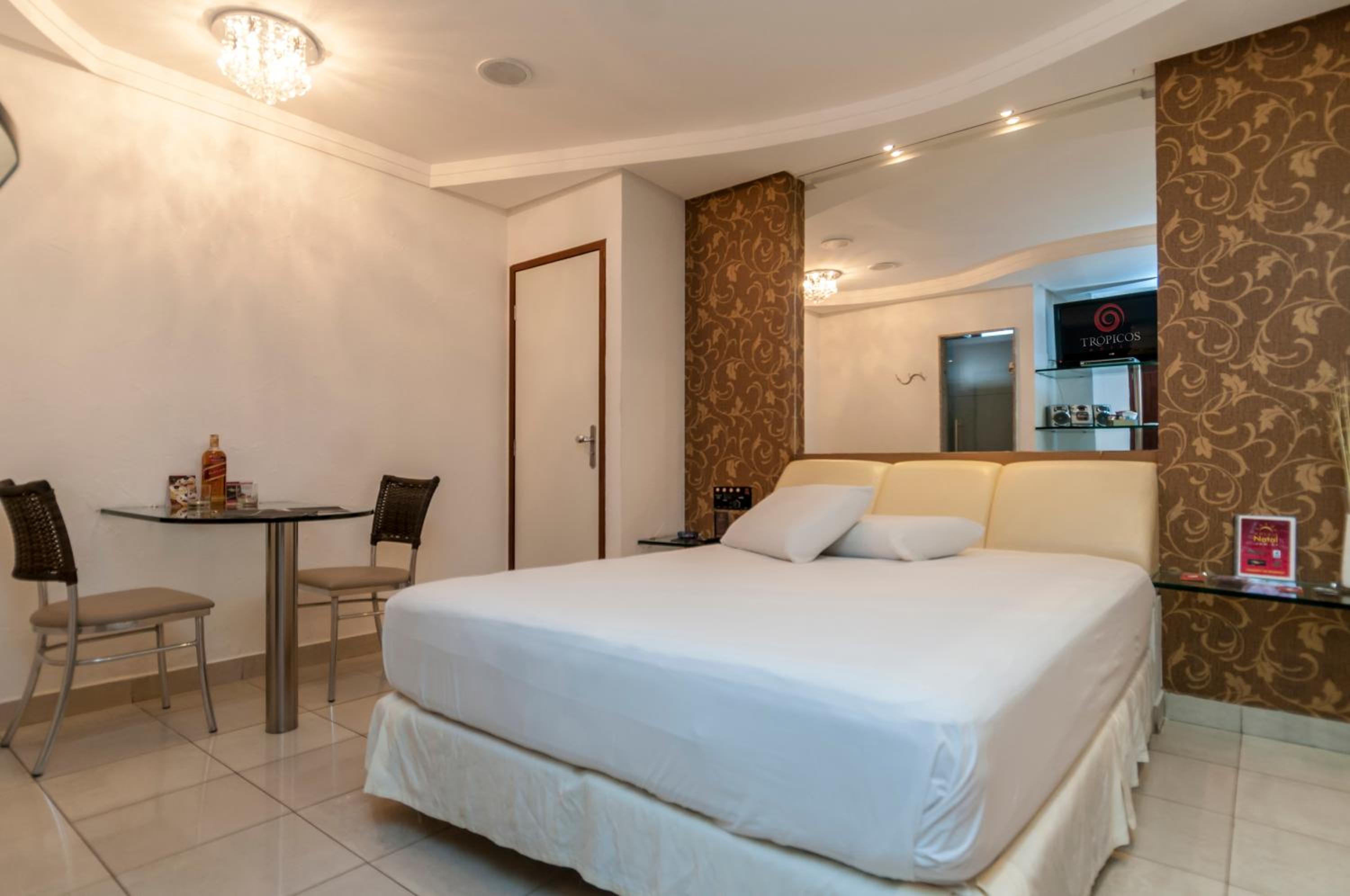 Standard Double Room - Photo 6