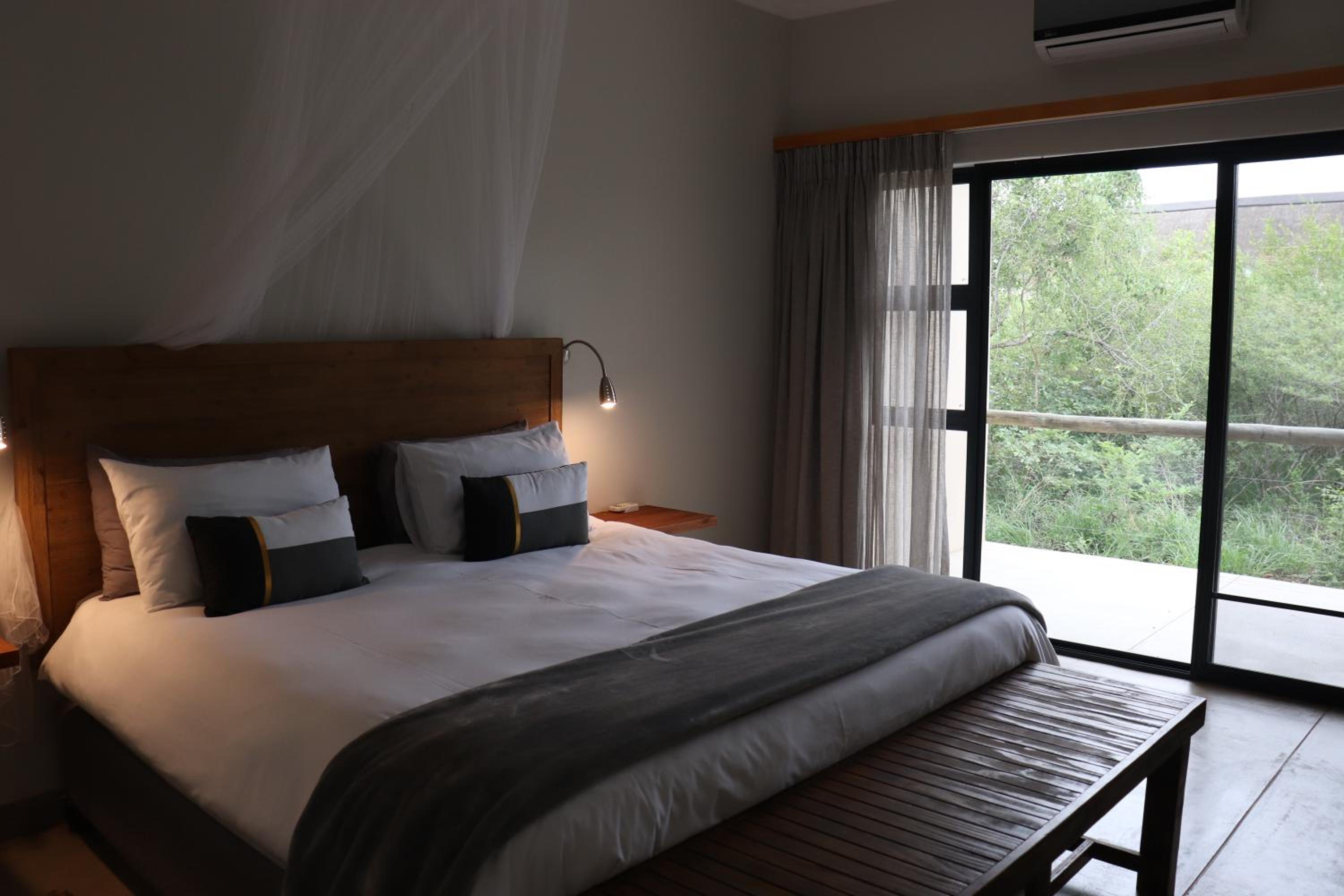 Four-Bedroom House photo 1