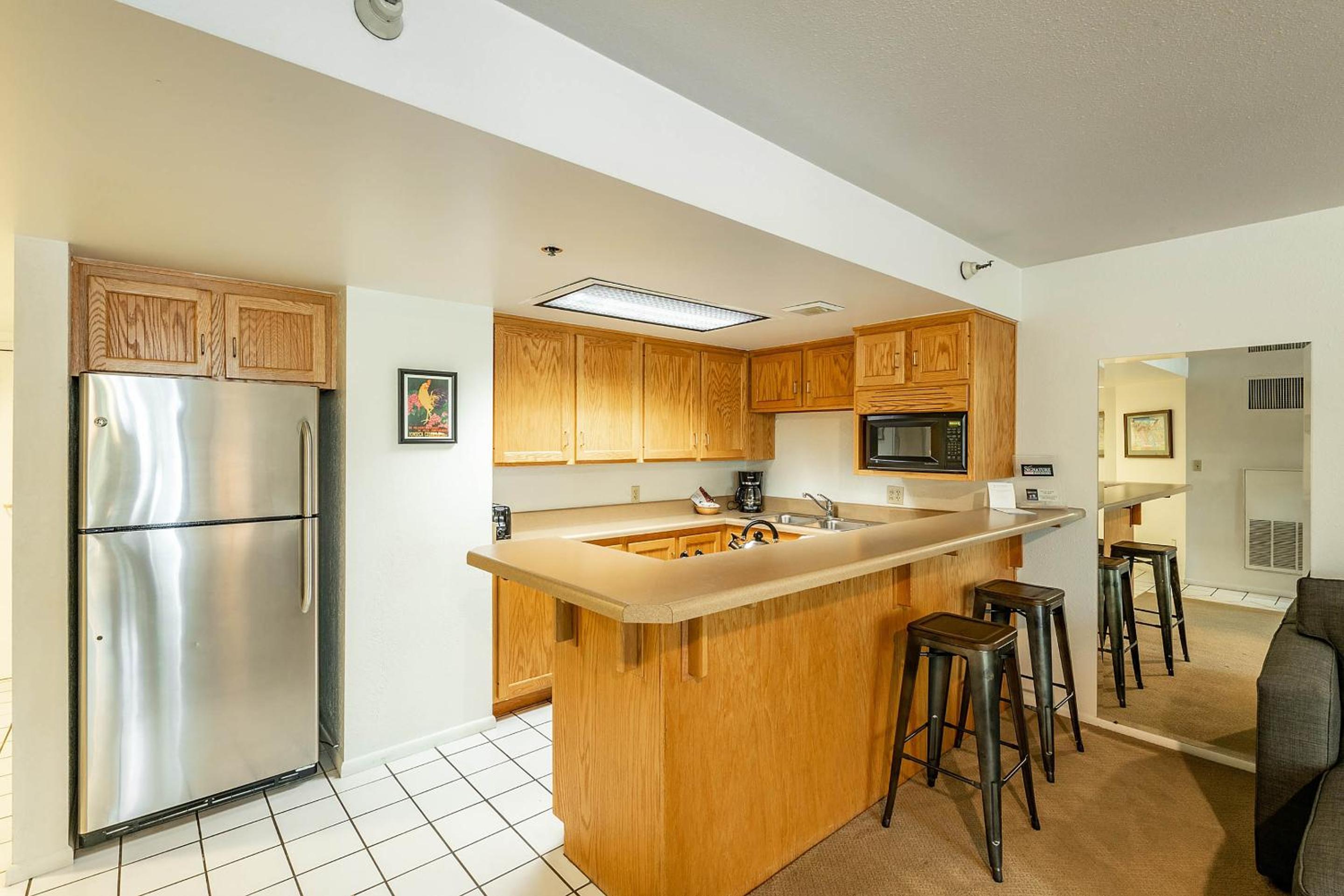 Studio Suite - Photo 18
