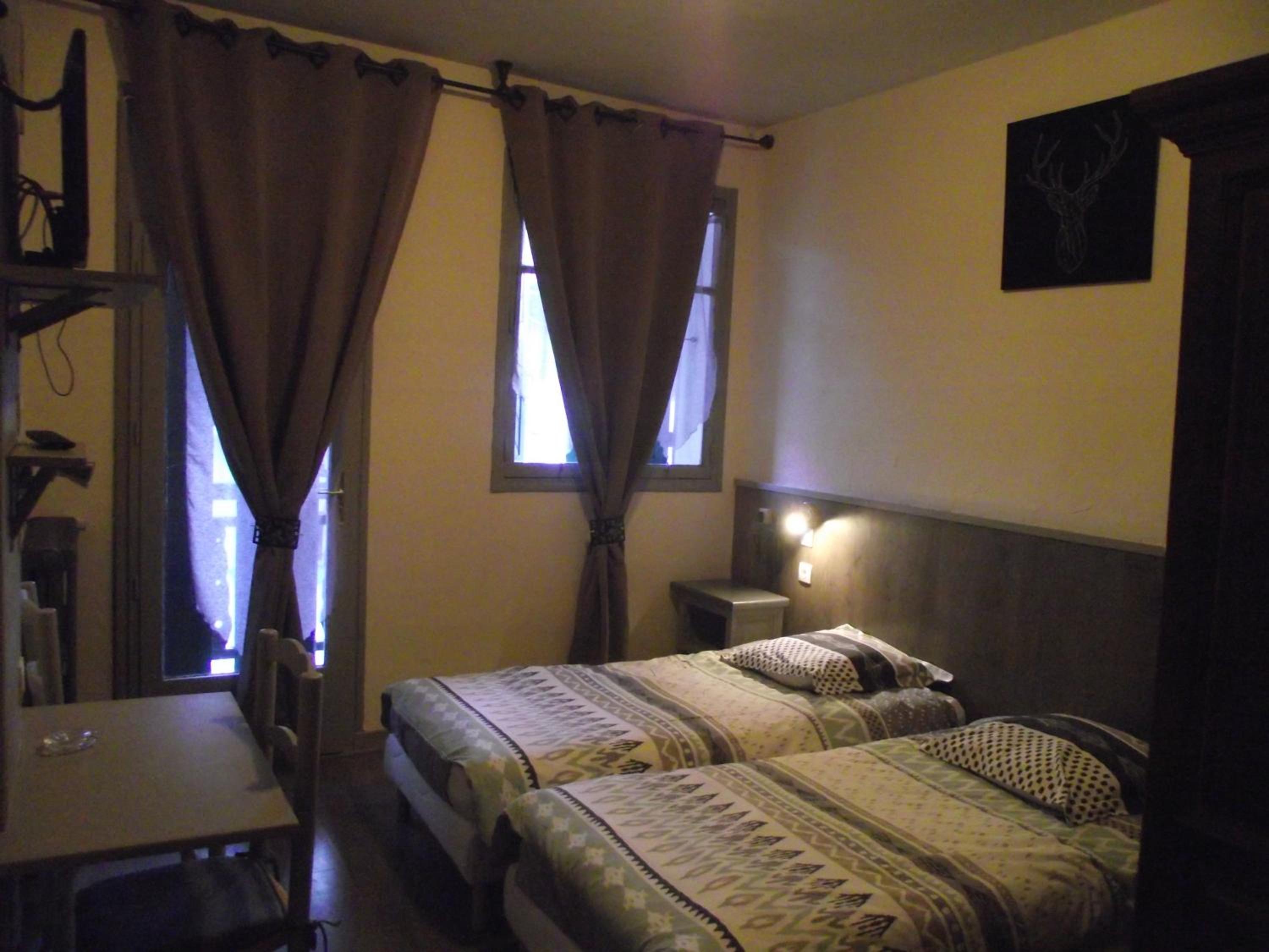 Twin Room with Mountain View - South - Photo 2