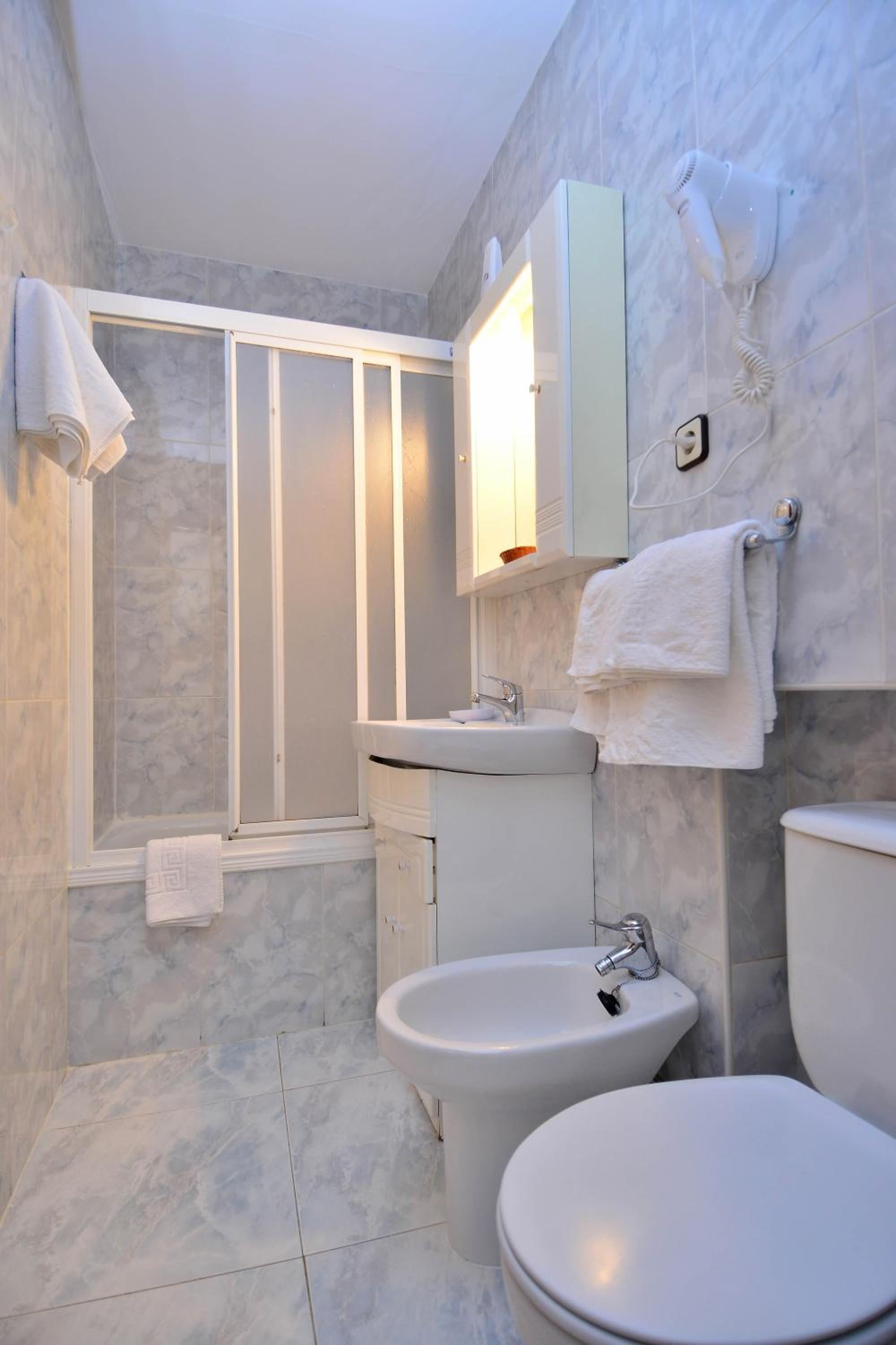 Triple Room photo 3