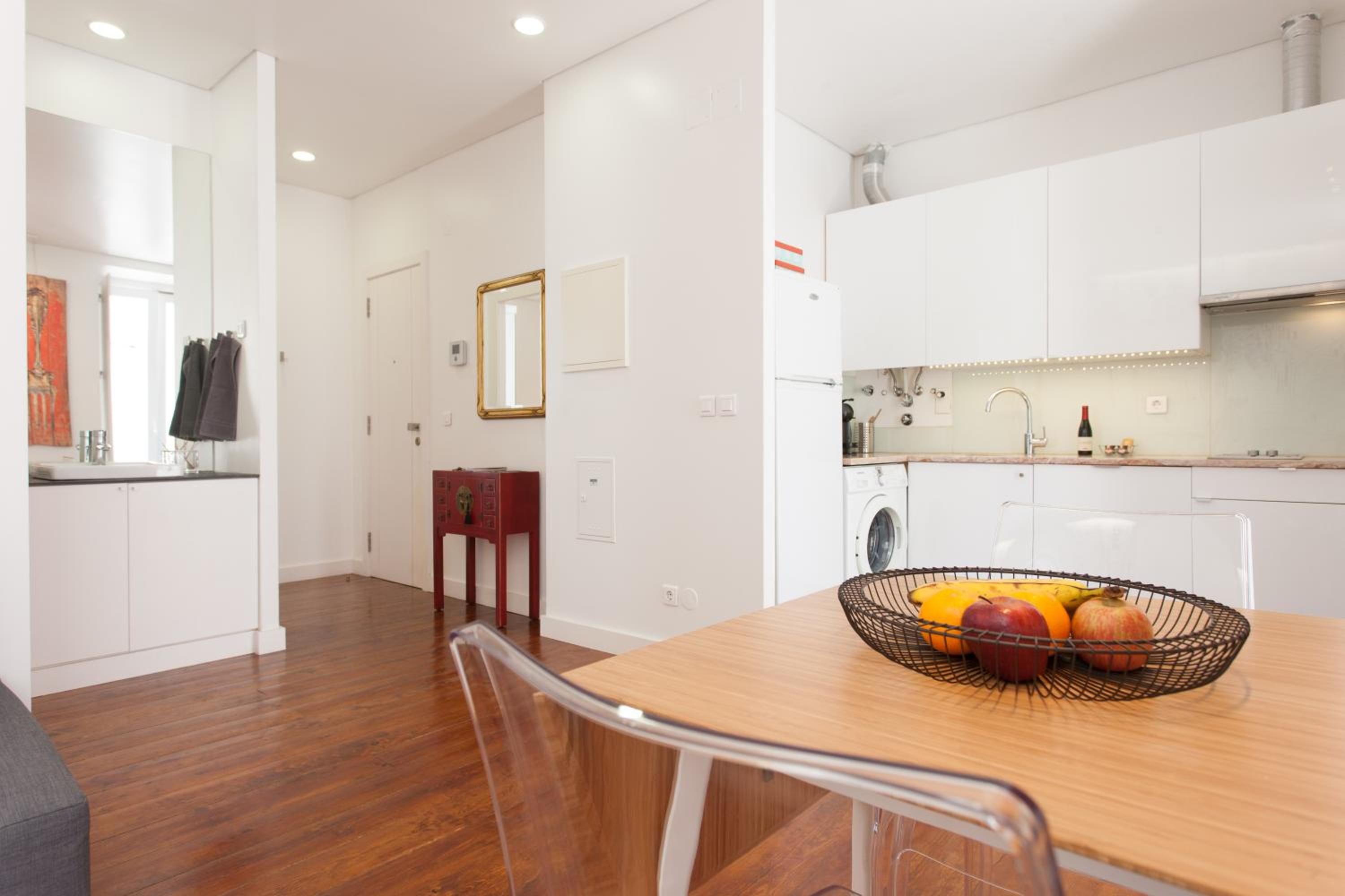 Apartment with Terrace photo 3