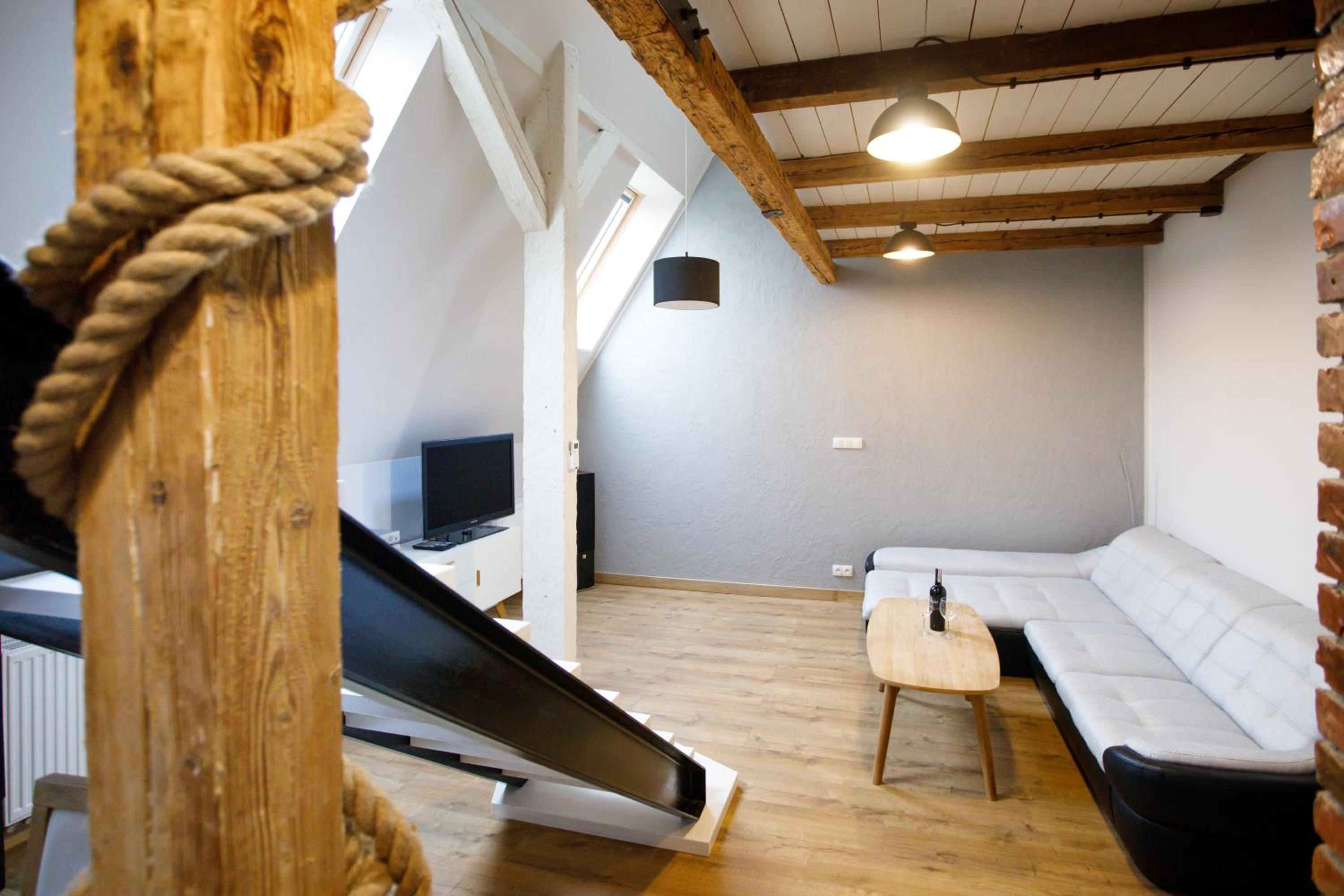 Two-Bedroom Apartment - Photo 29
