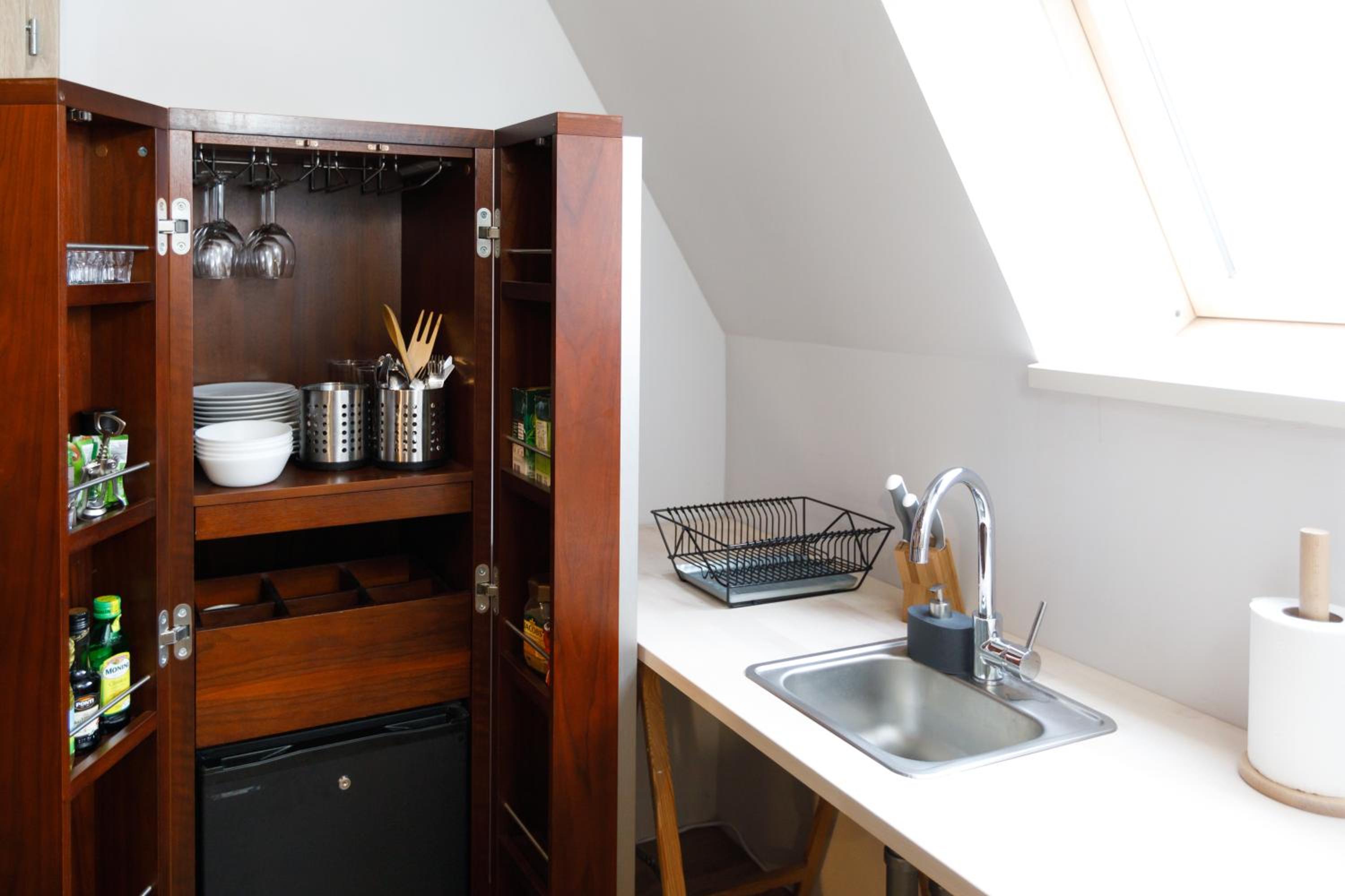 Two-Bedroom Apartment - Photo 4
