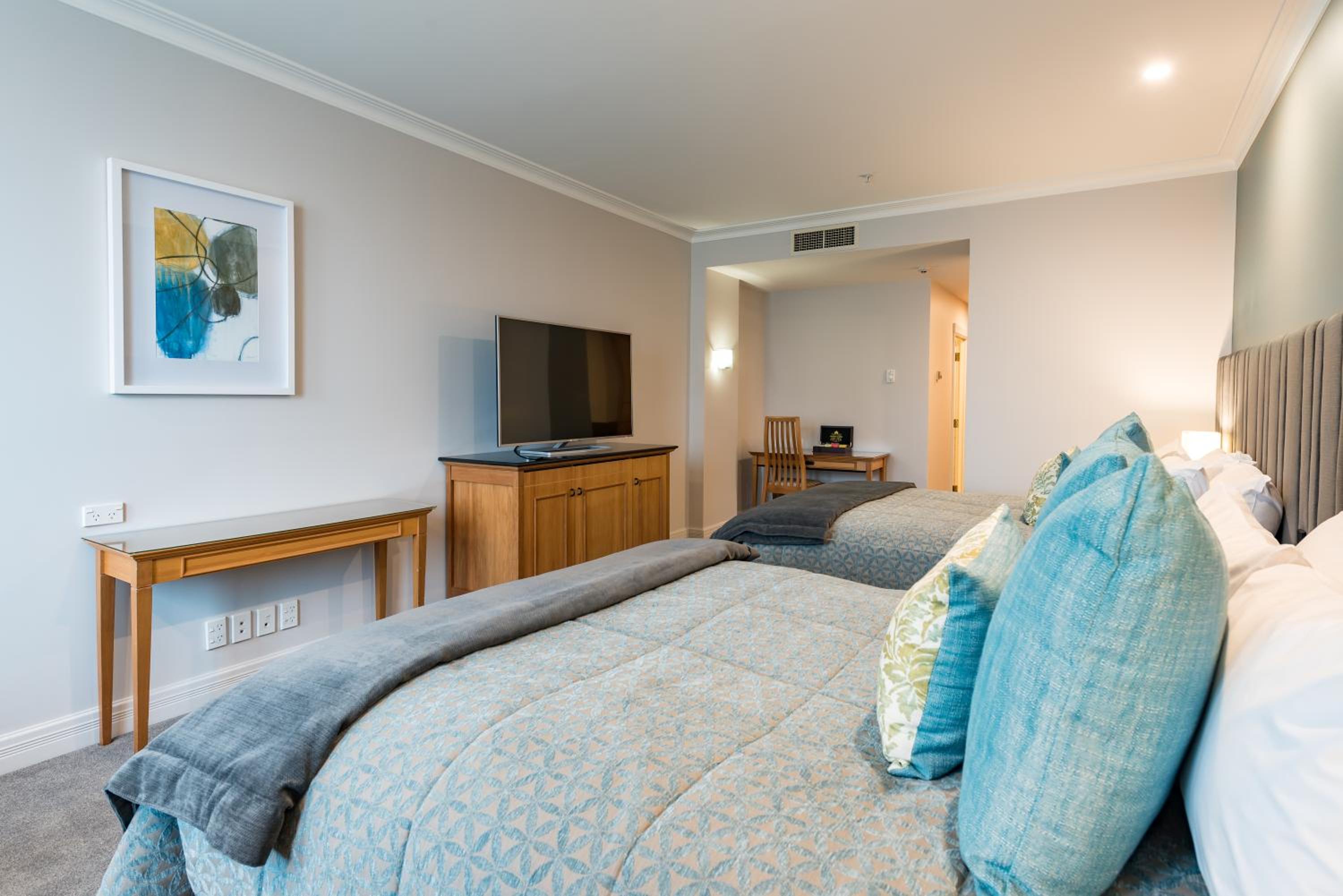 Standard Queen Room with Two Queen Beds