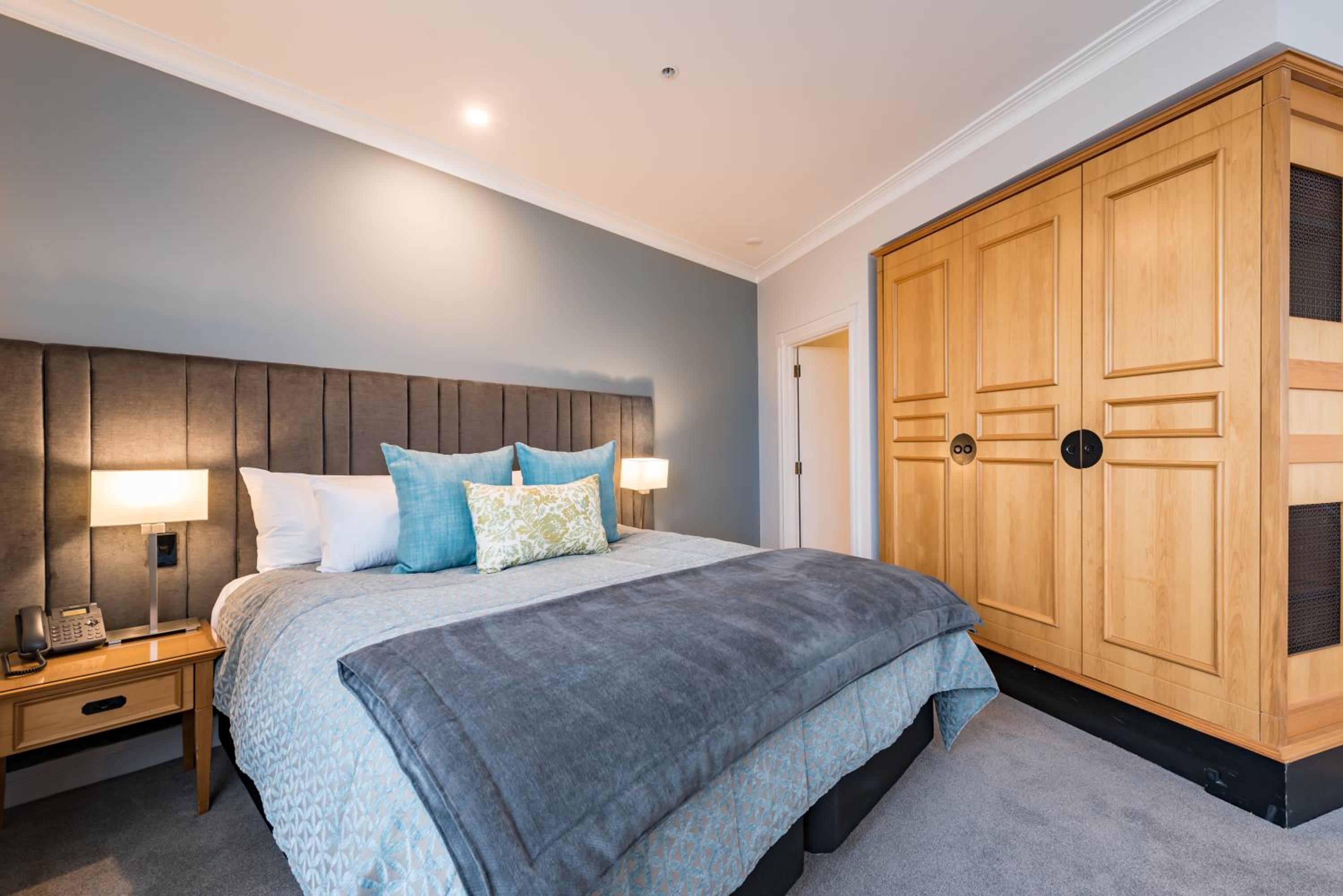 Available room