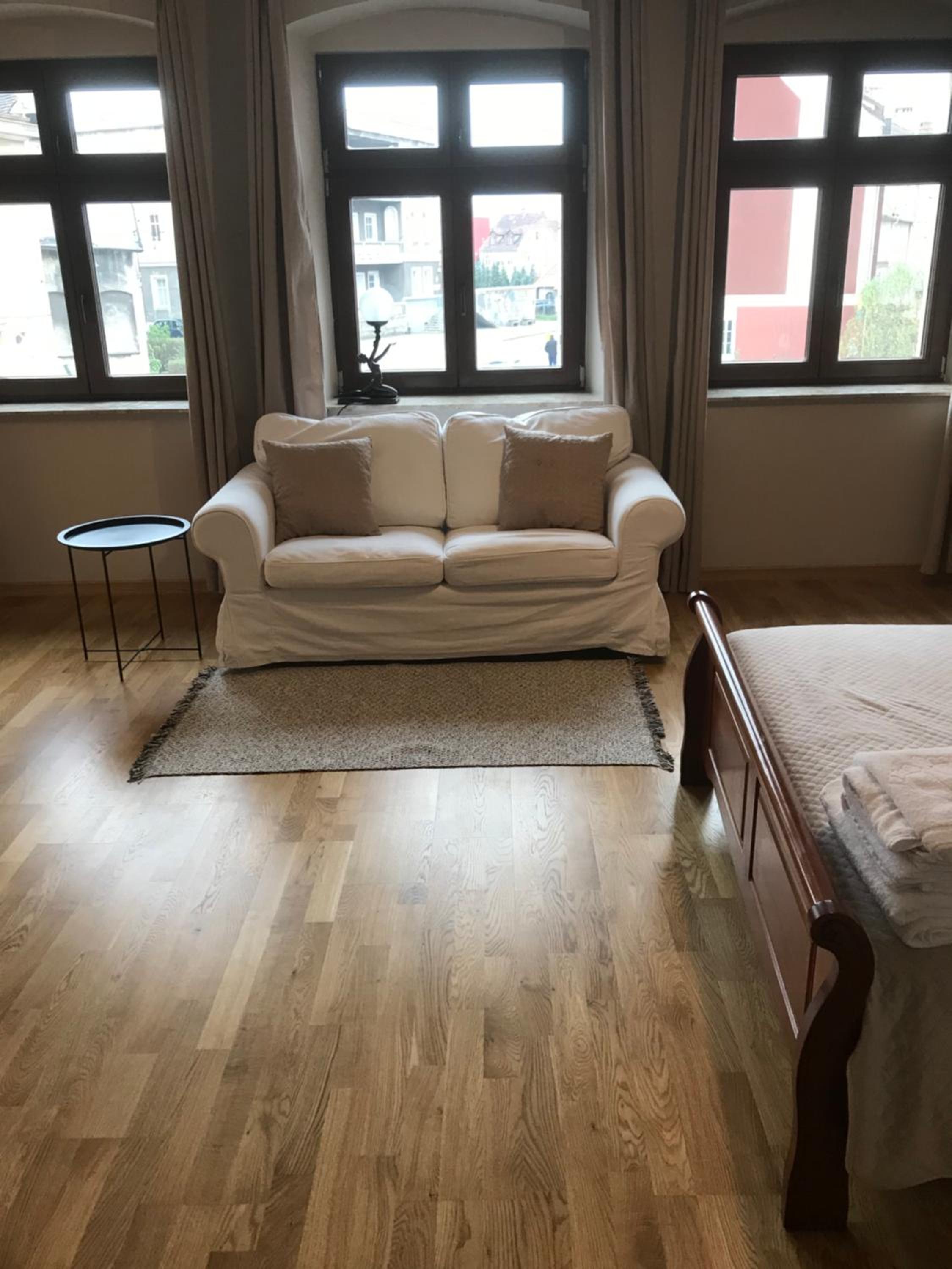 Studio Apartment - Photo 8