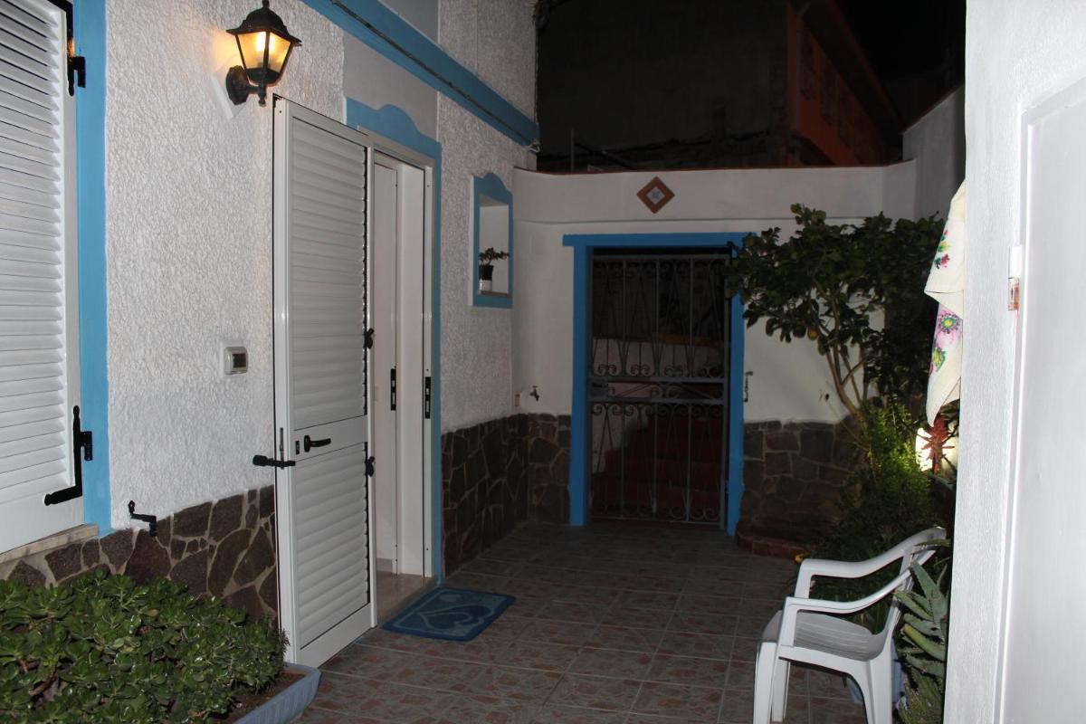 Queen Room with Garden View photo 2