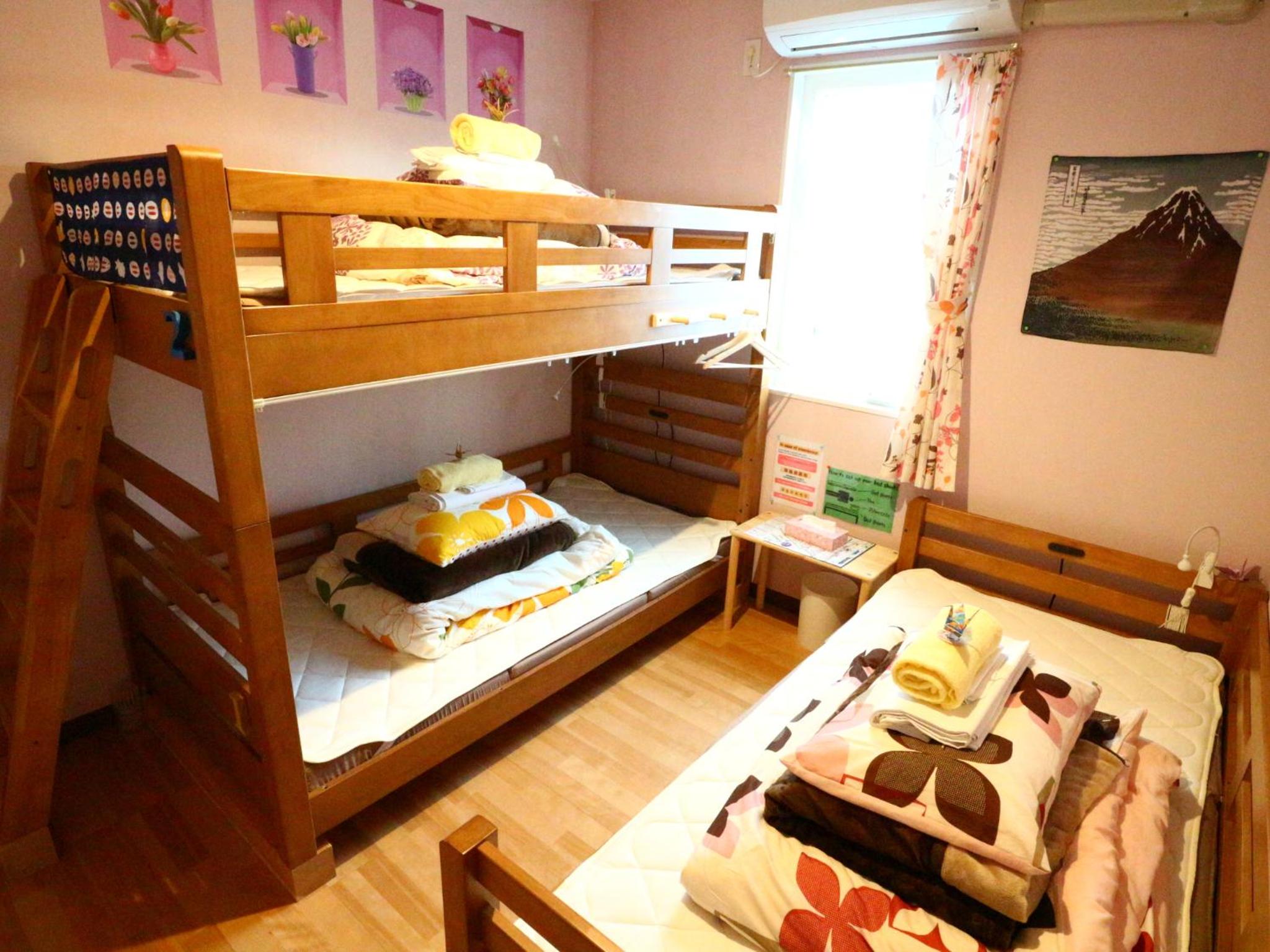 Family Room - Photo 4