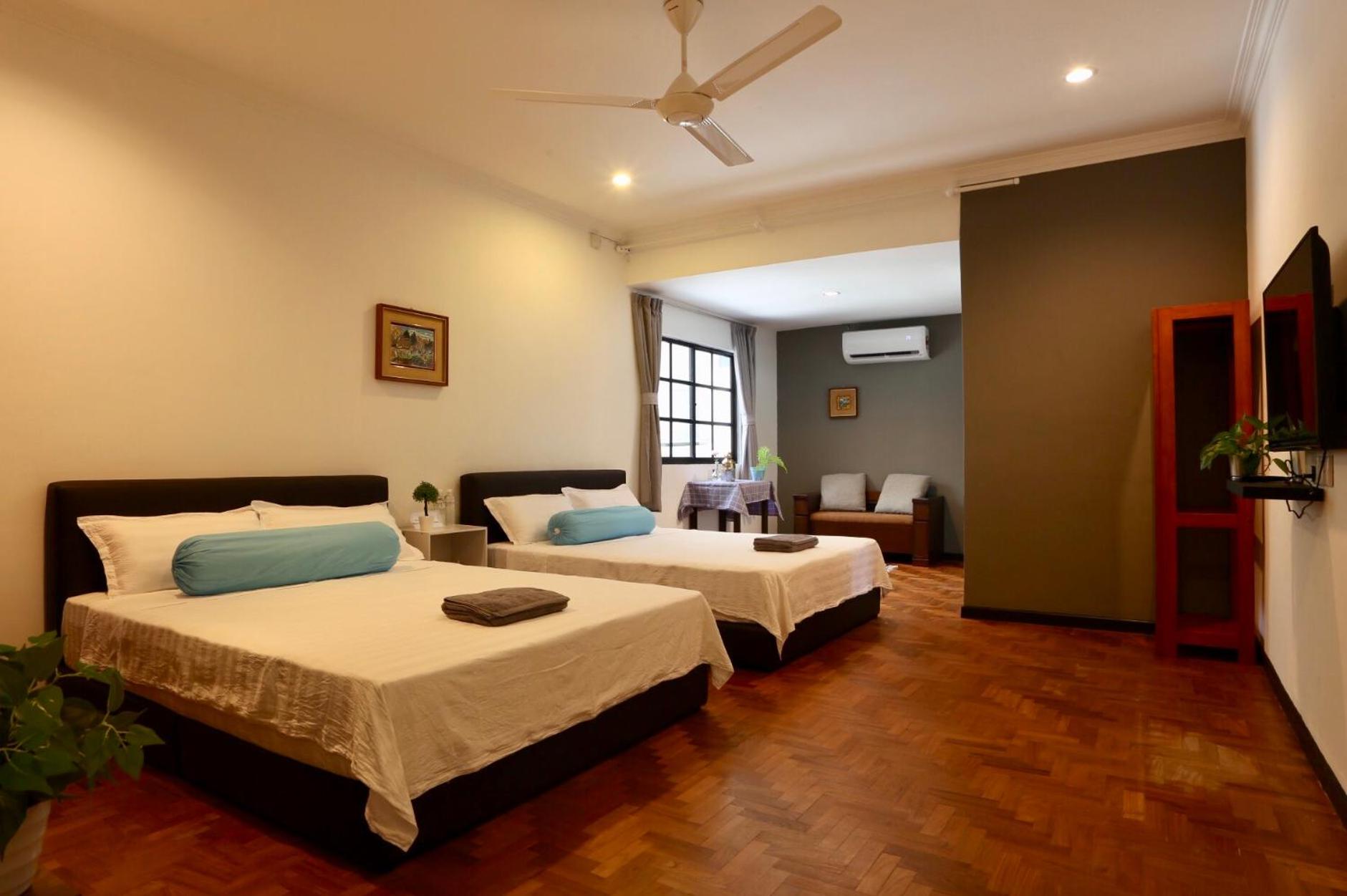 Deluxe Double or Twin Room photo 3