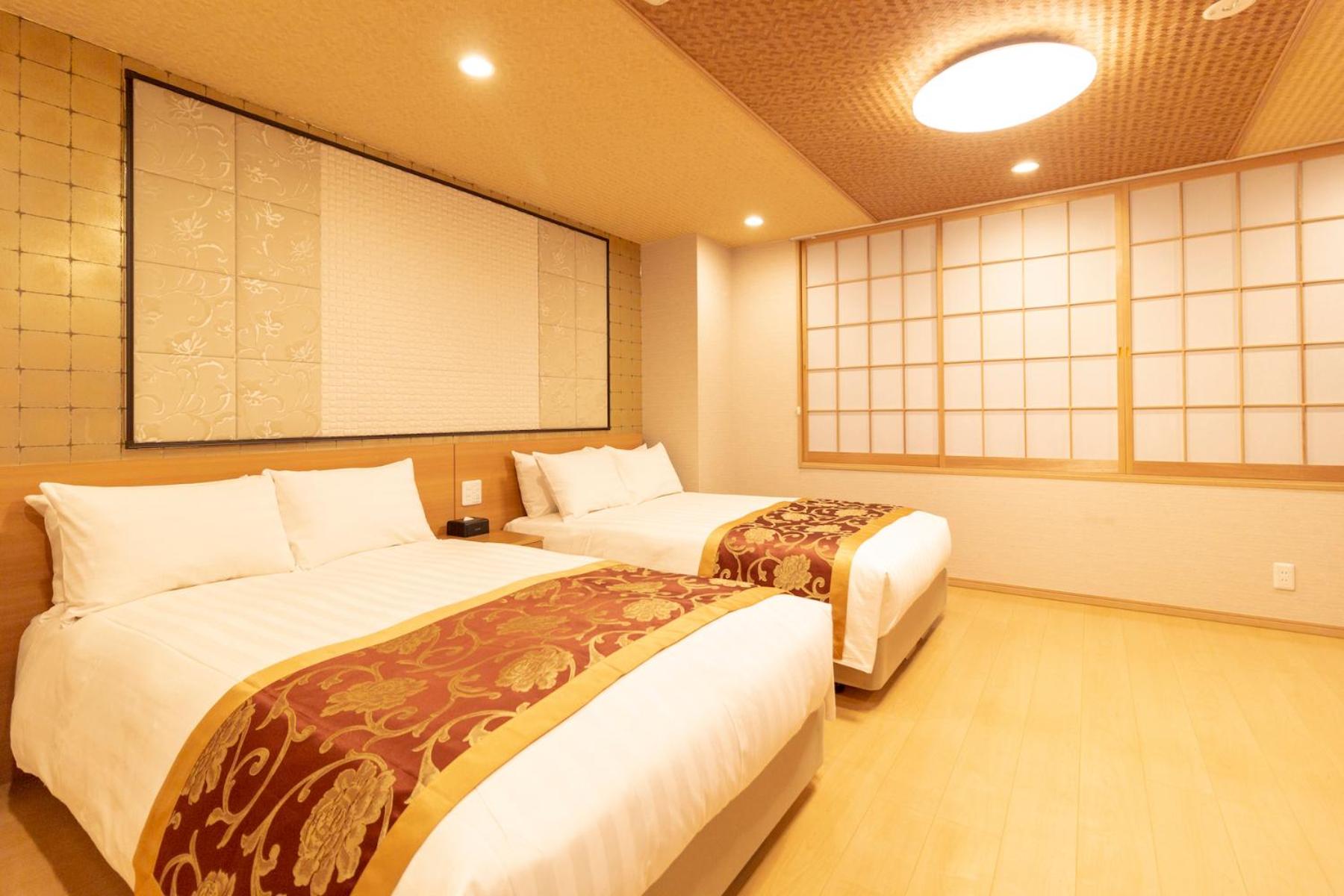 Deluxe Twin Room photo 2