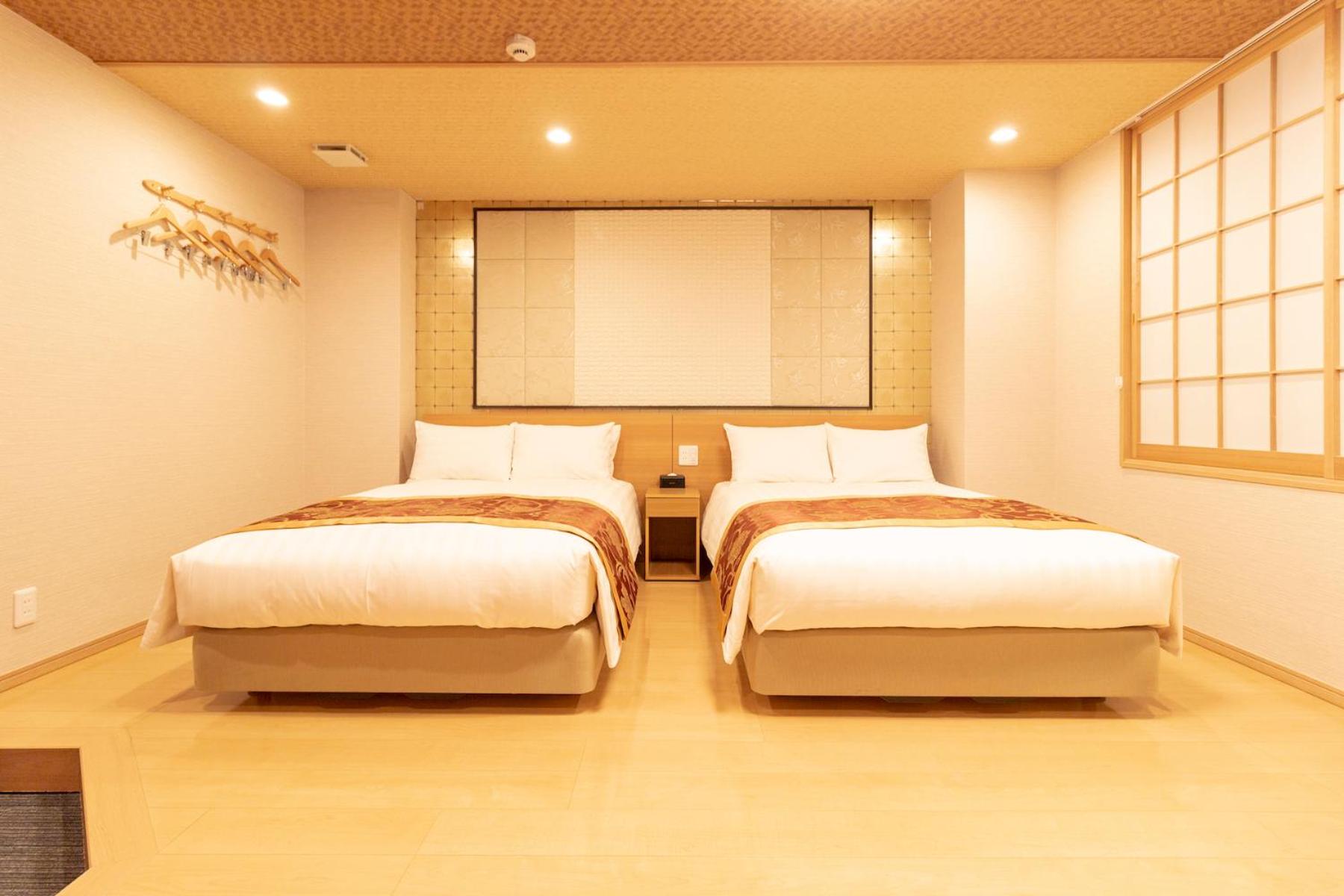 Deluxe Twin Room photo 3