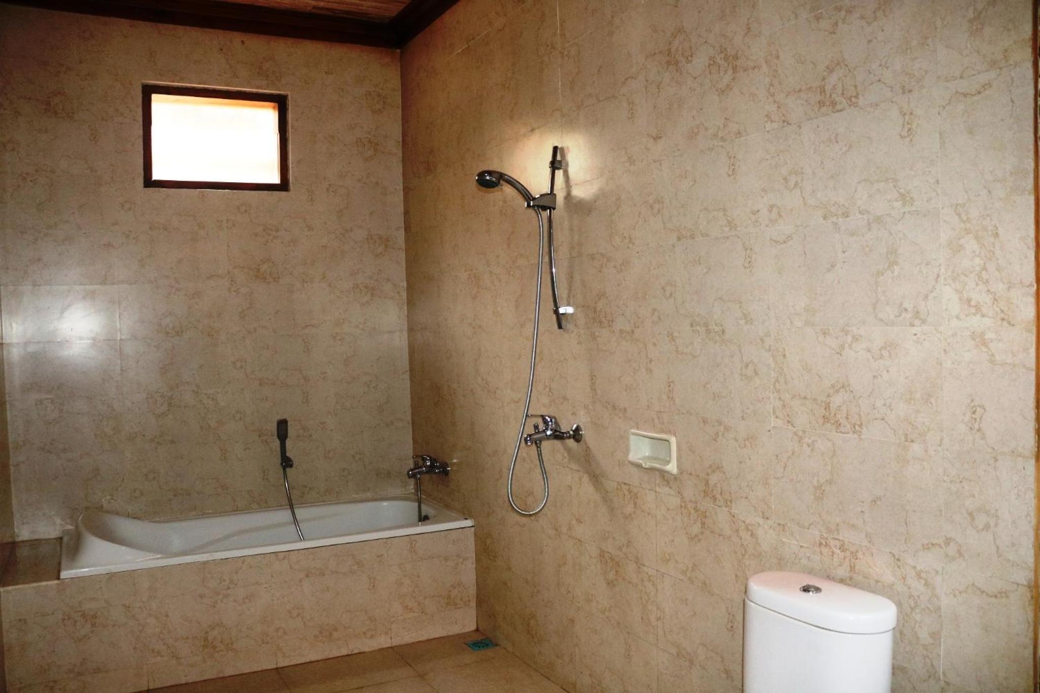 Superior Deluxe Double or Twin Room  - Photo 4
