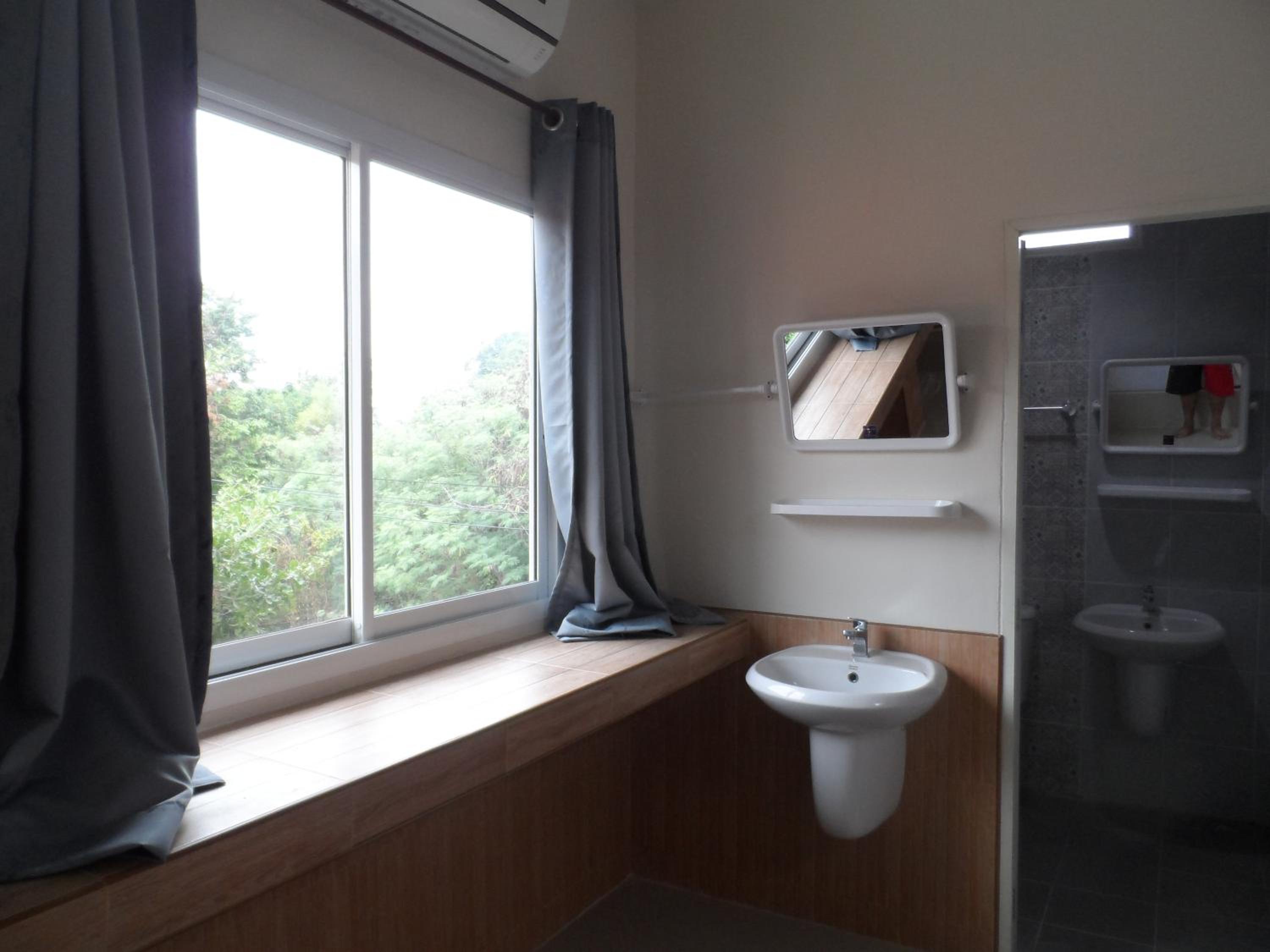 Family Suite - Photo 17