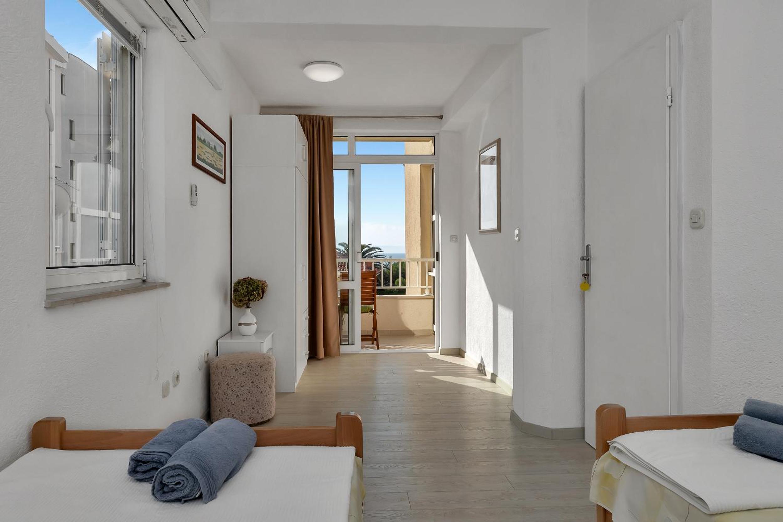 Apartment with Sea View