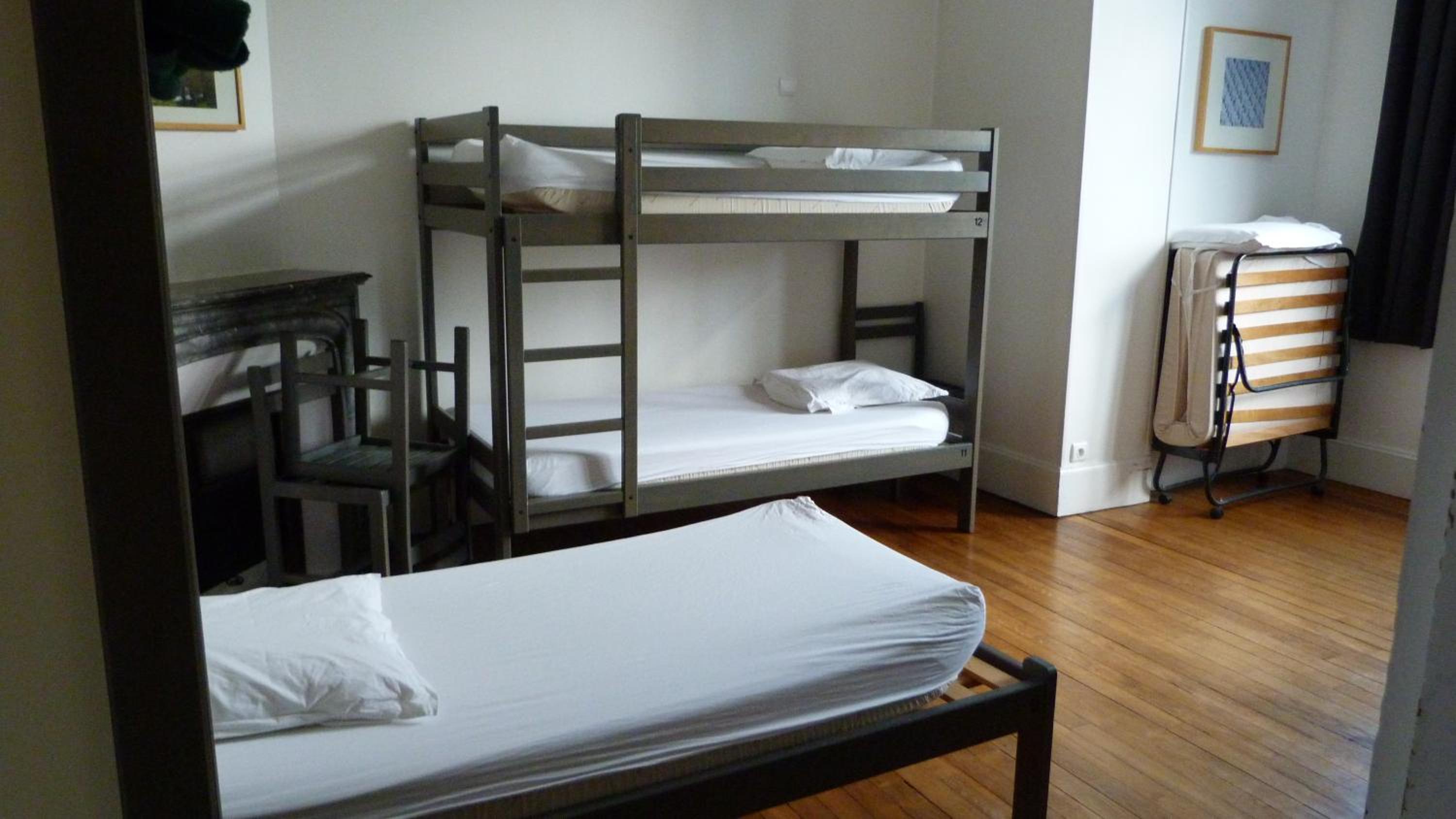Bed In 4-Bed Mixed Dormitory Room photo 1