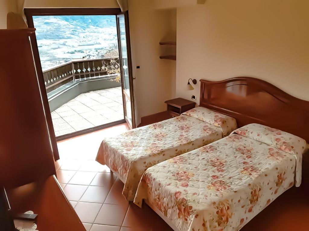 Standard Double or Twin Room with Balcony photo 2