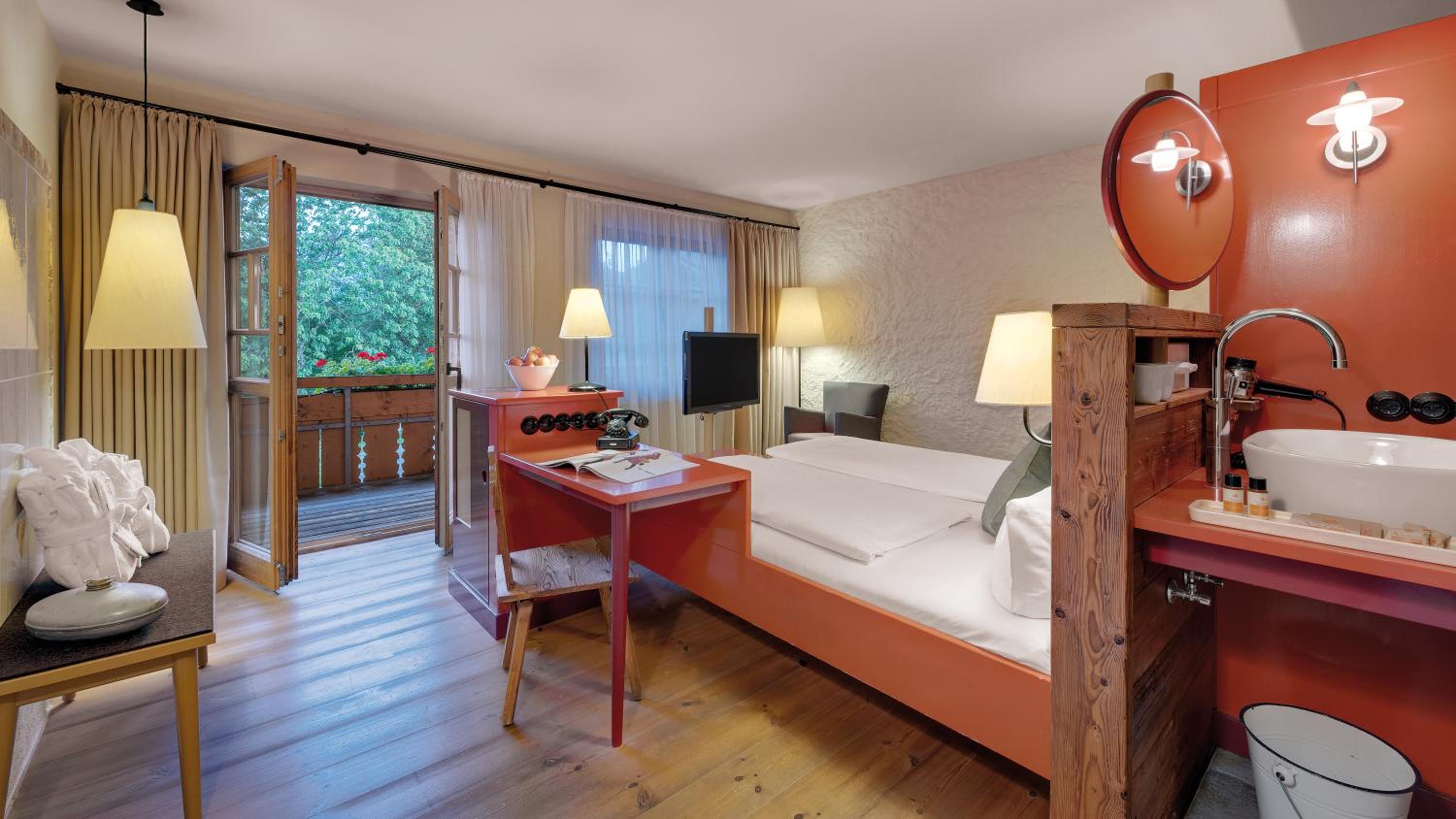 Triple Room with Mountain View & Balcony
