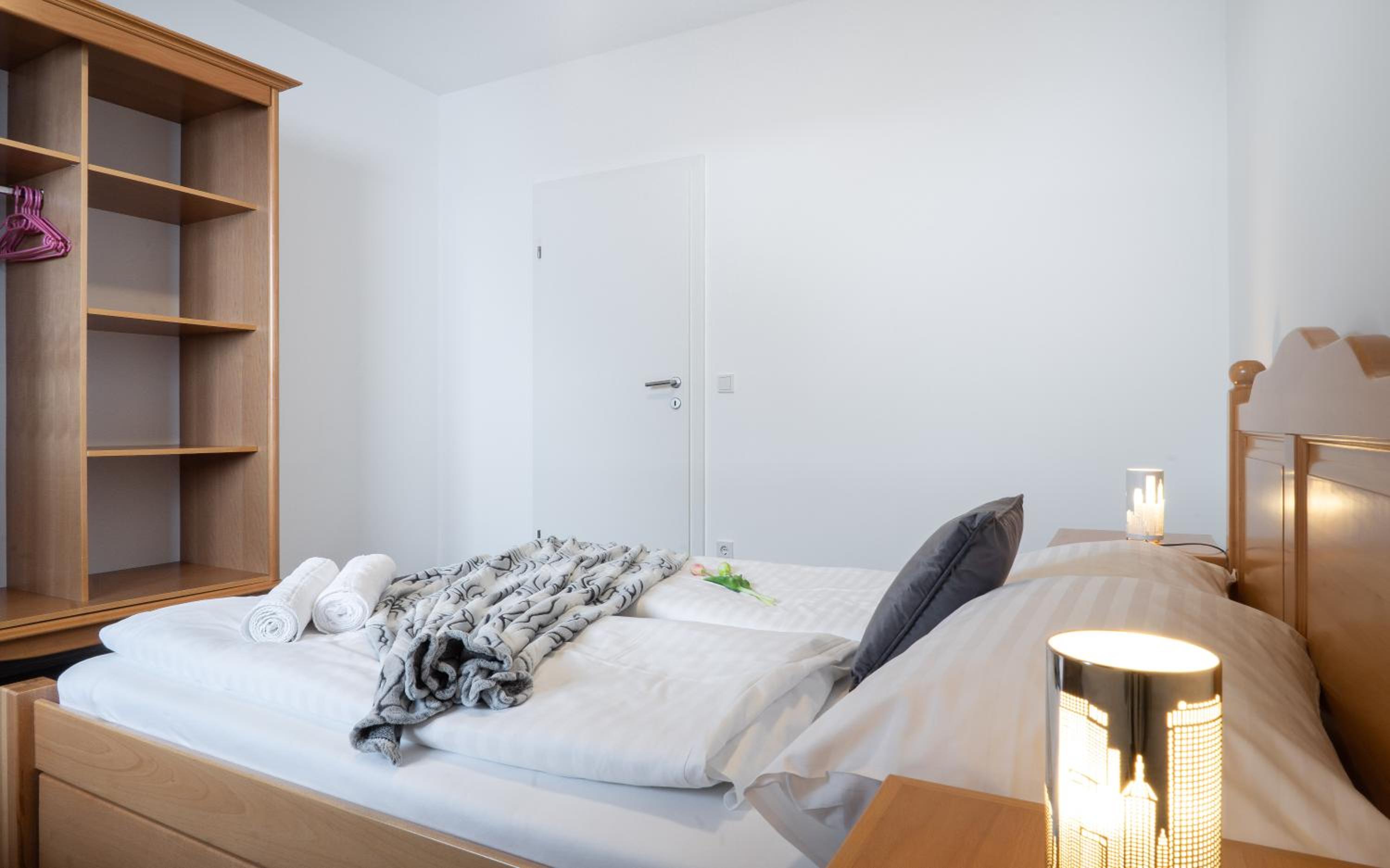 Deluxe Double Room with Shower photo 3