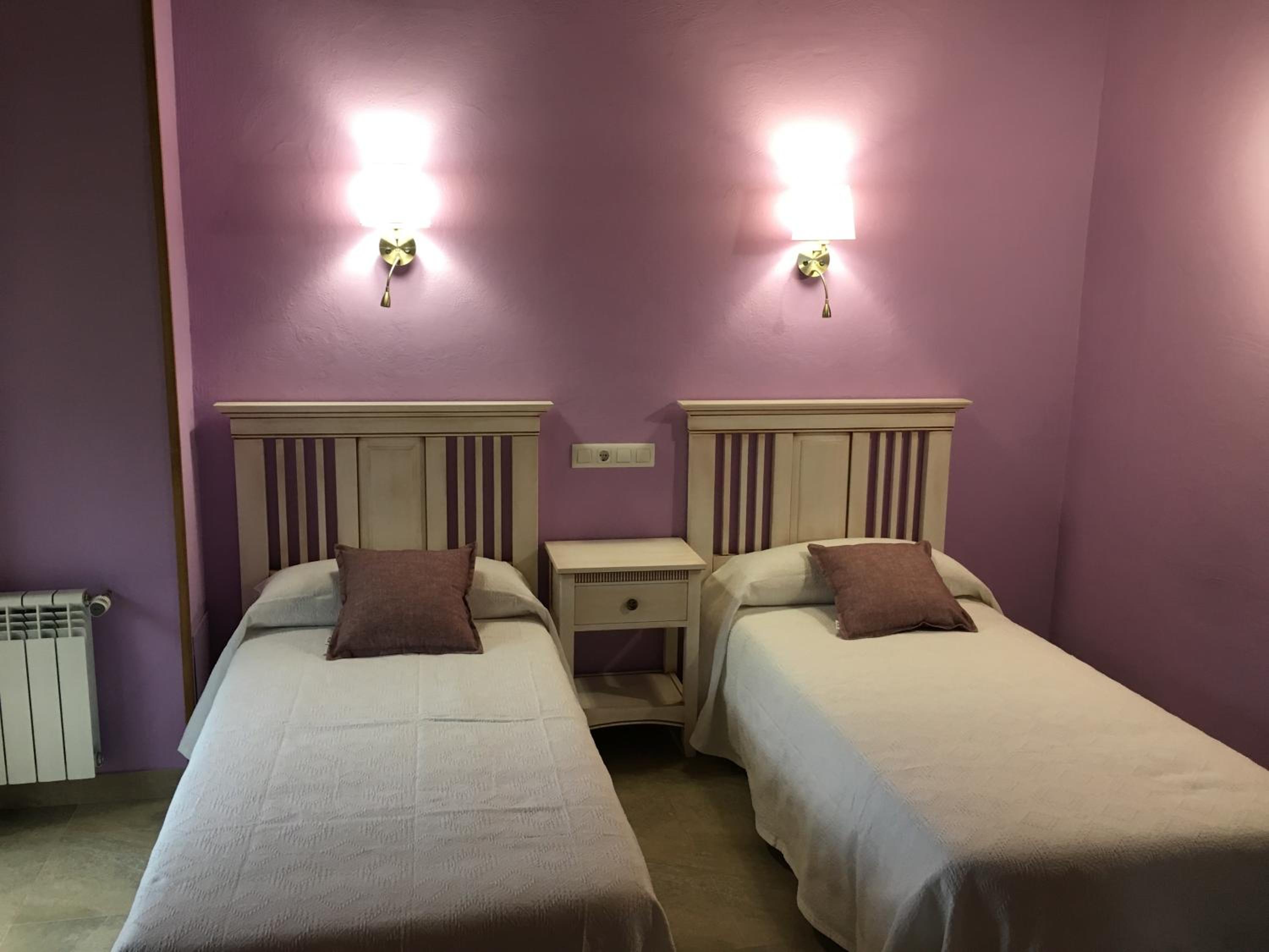 Twin Room with Balcony photo 3