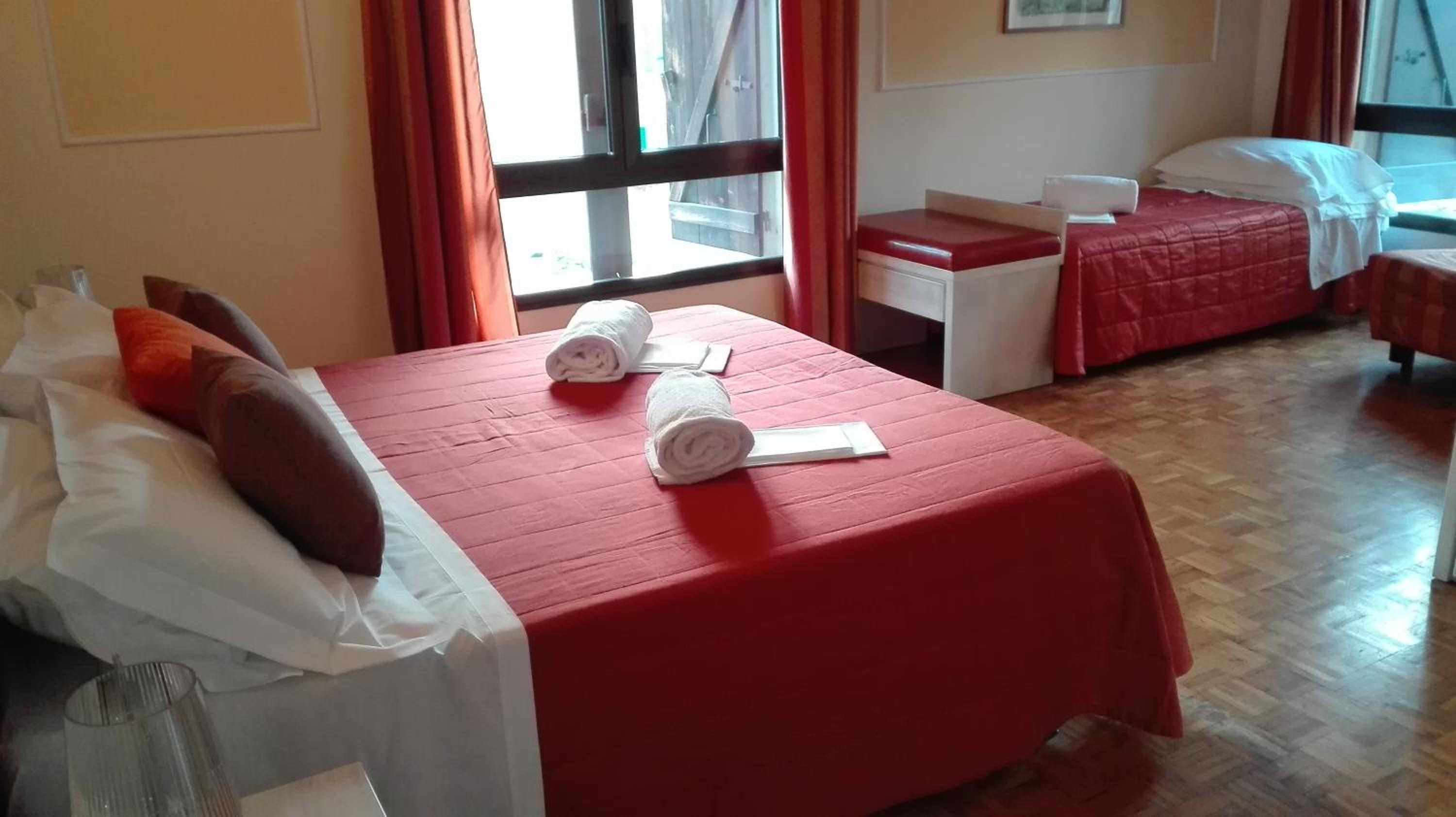 Dreibettzimmer