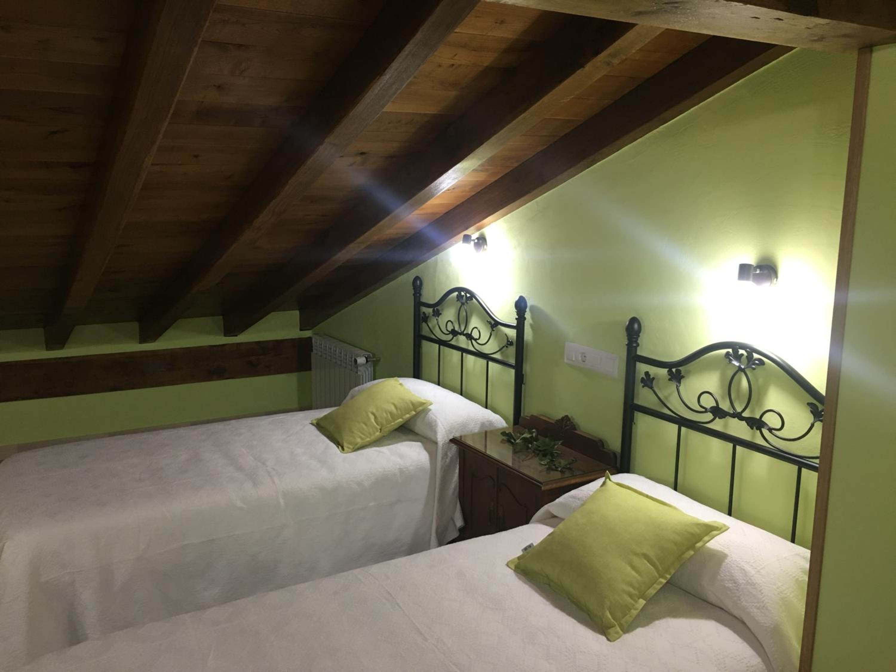 Habitación Doble con Vista a la Montaña