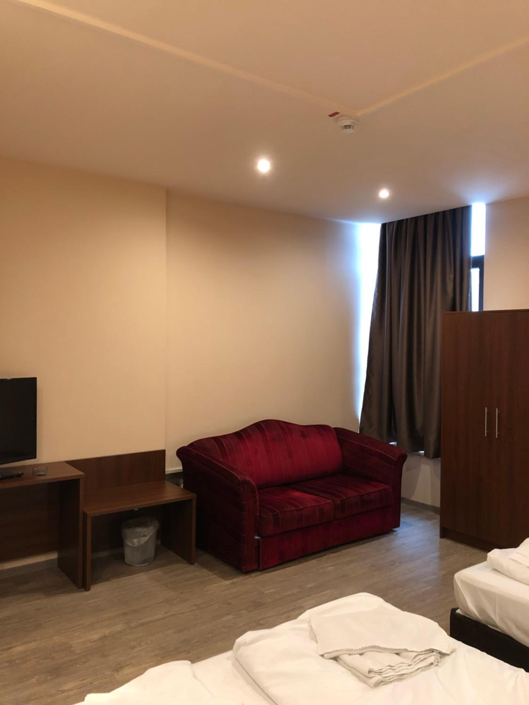 Standard Triple Room - Photo 2