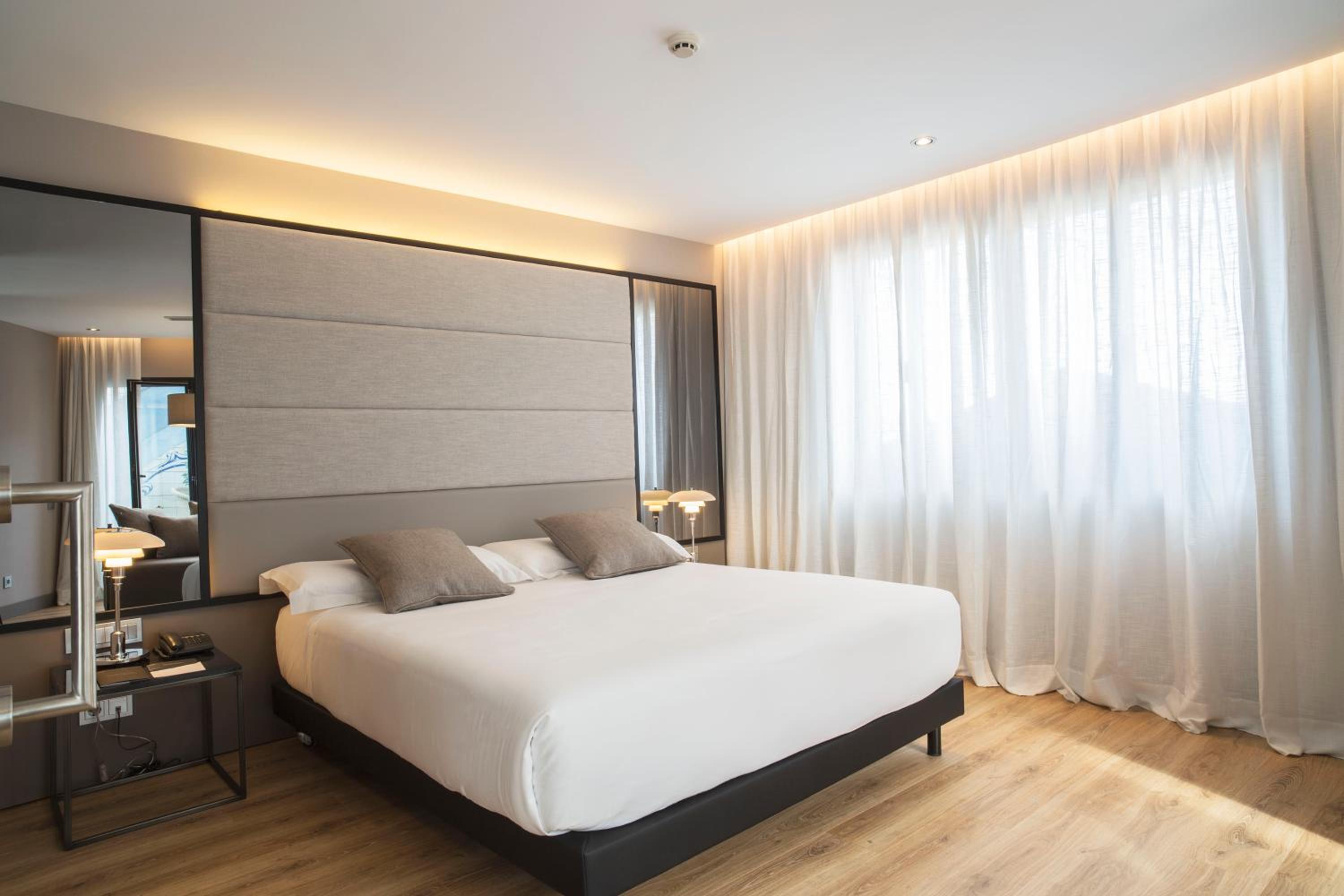 Romantic Offer - Double Room - Photo 1