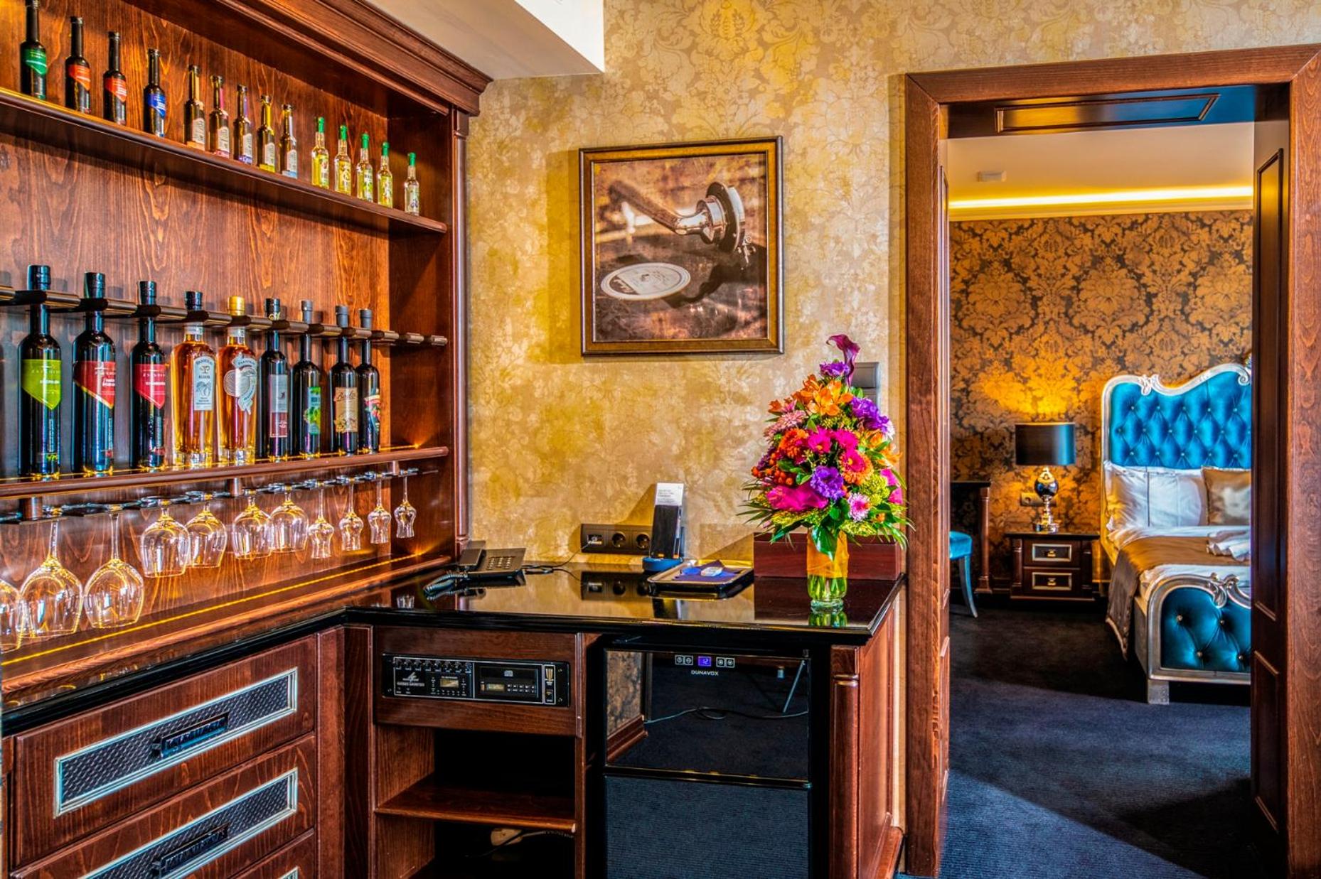 Classic Suite - Photo 6