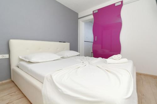 Apartment with Sea View photo 1