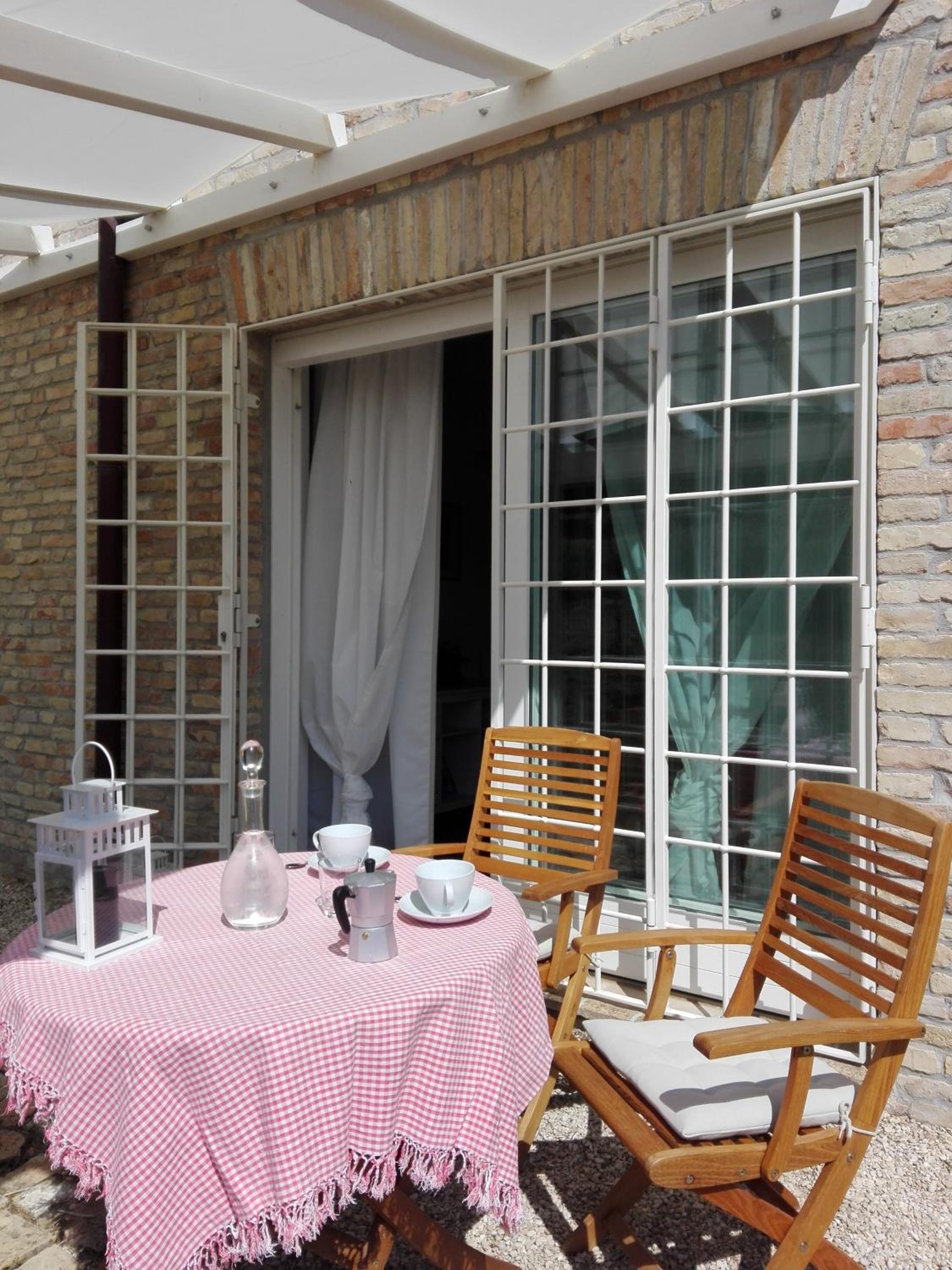 Apartment with Garden View photo 3