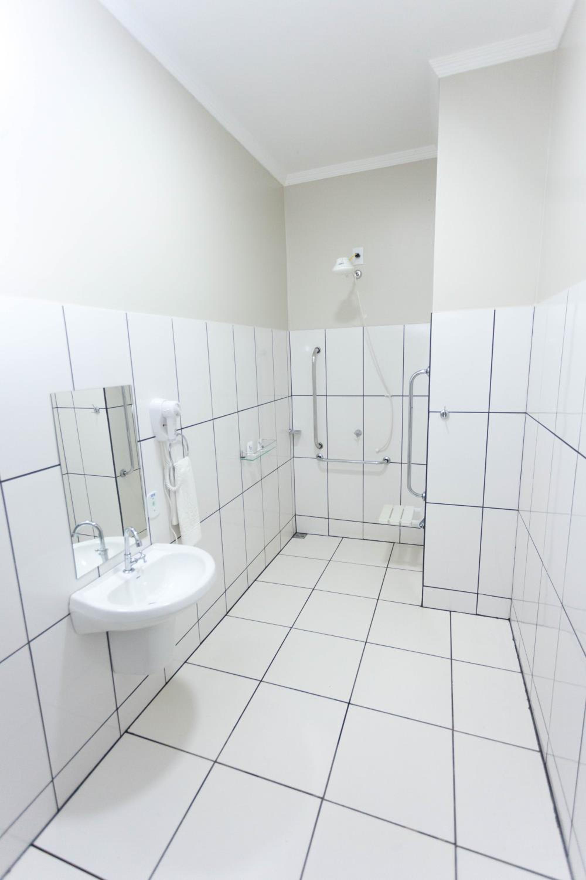 Double Room - Photo 4