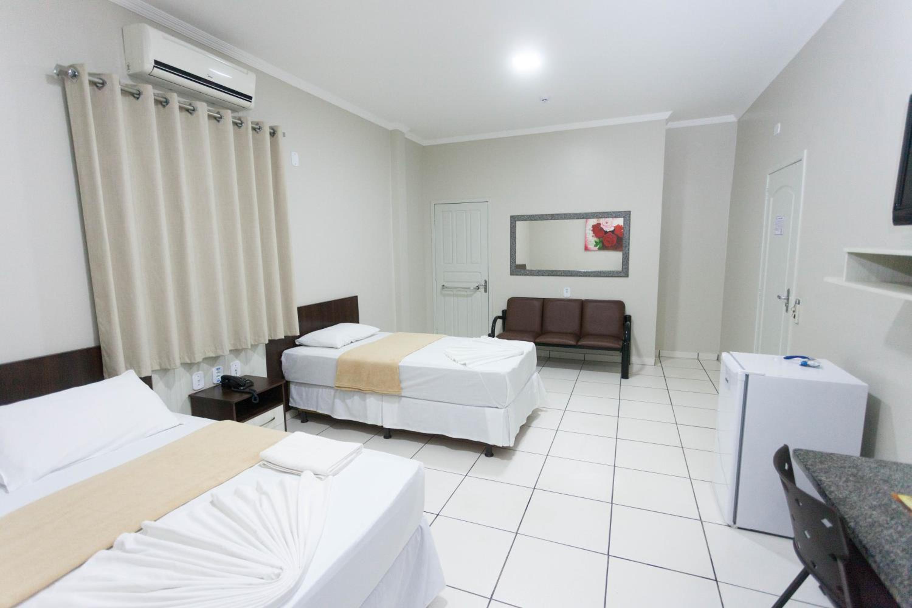 Double Room - Photo 5