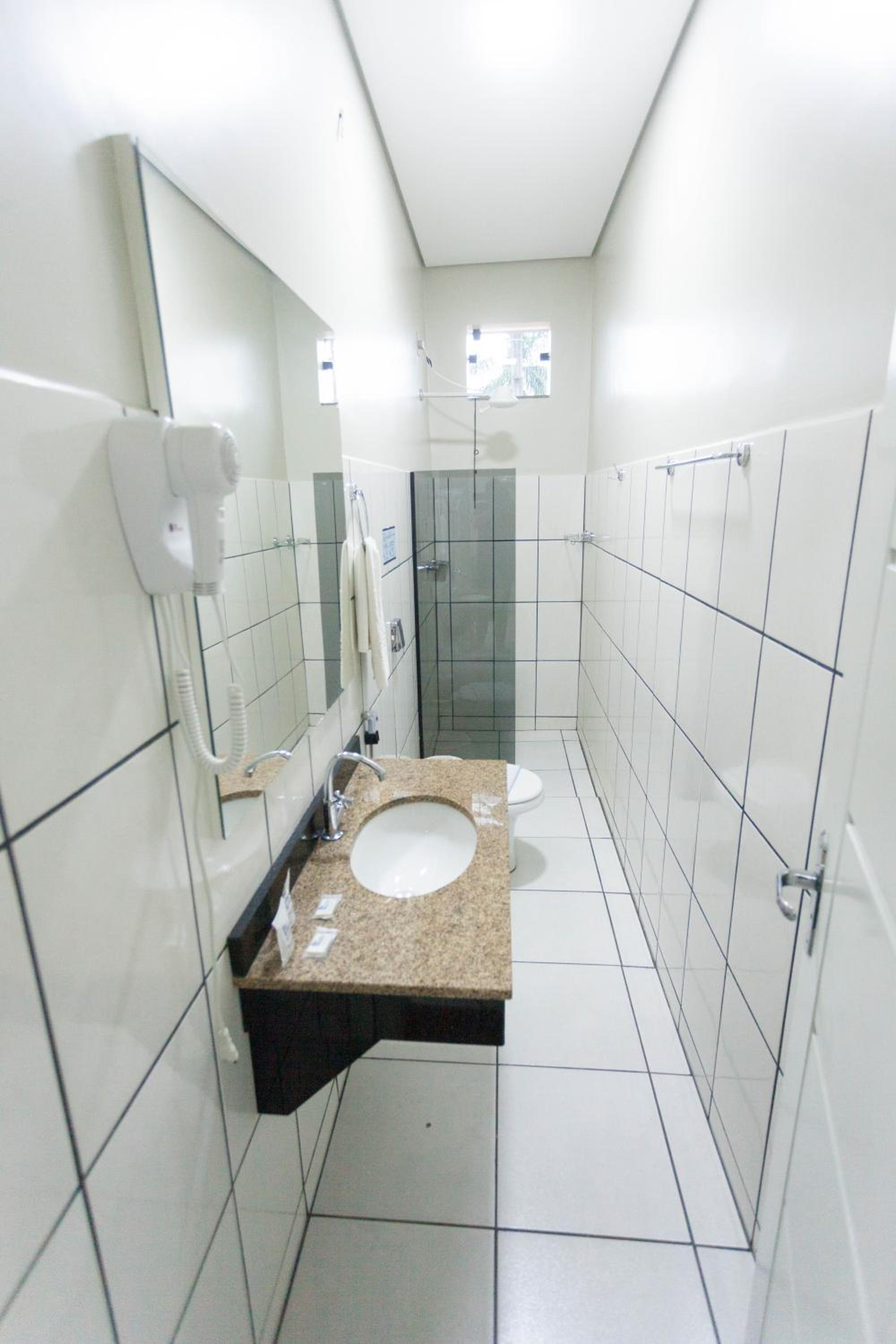 Double Room - Photo 17