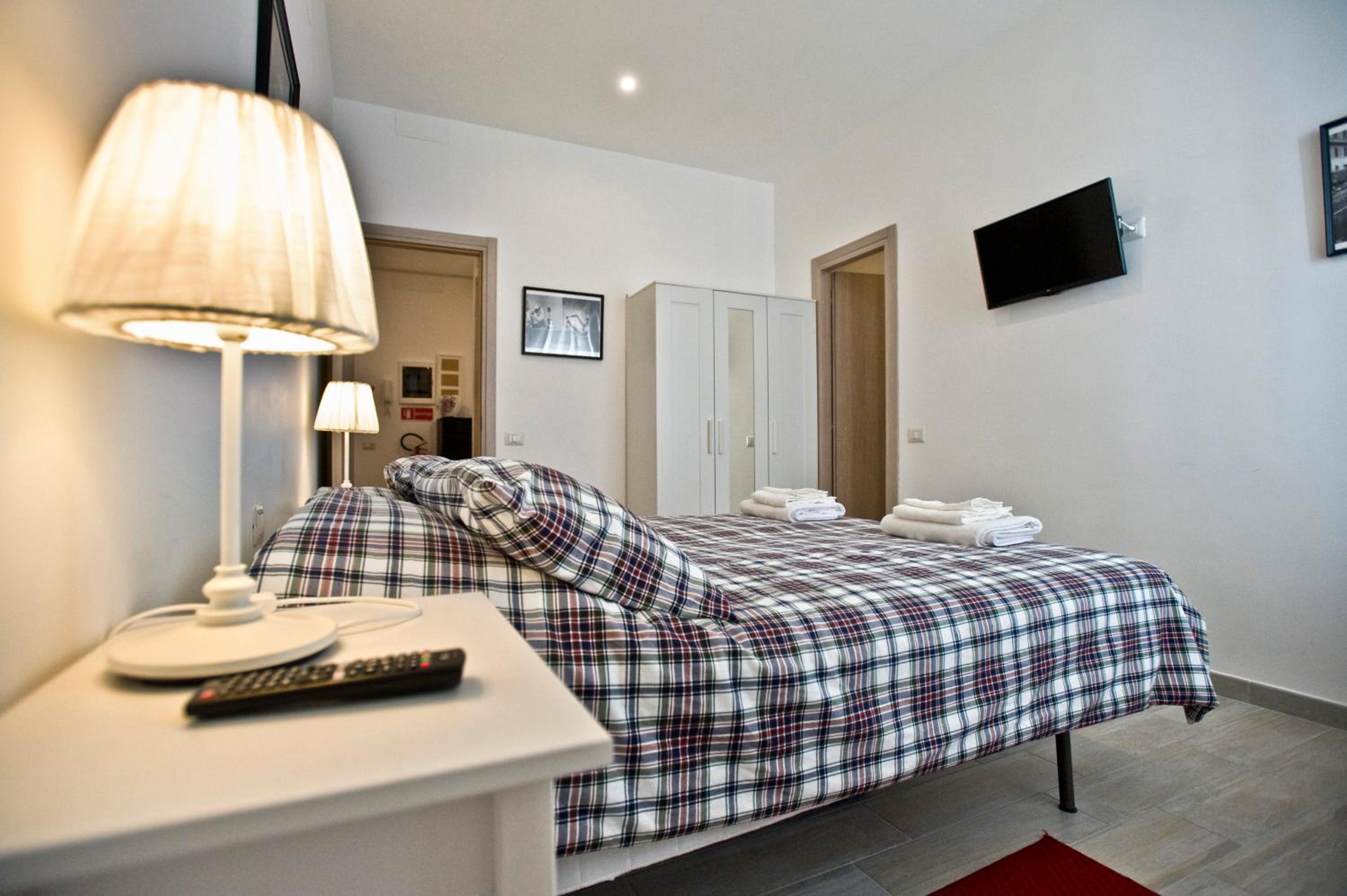 Standard Double Room with Private Bathroom photo 2