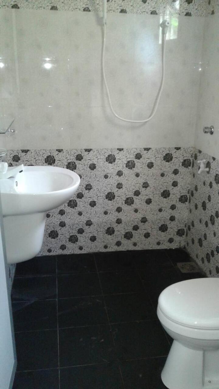 Double Room with Private Bathroom photo 2