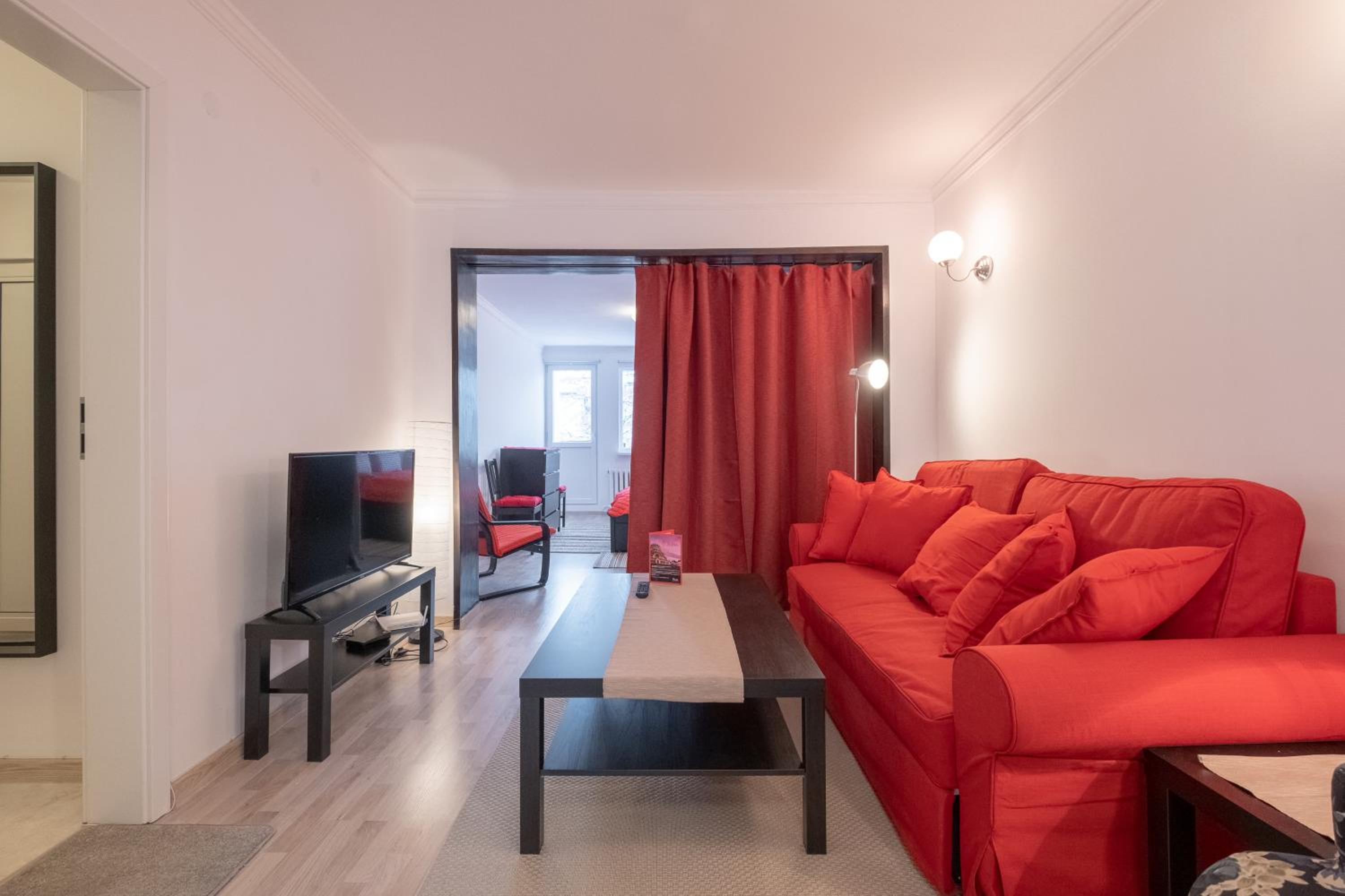 One-Bedroom Apartment